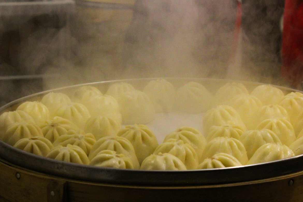 Plate of steaming hot Nepalese Momos