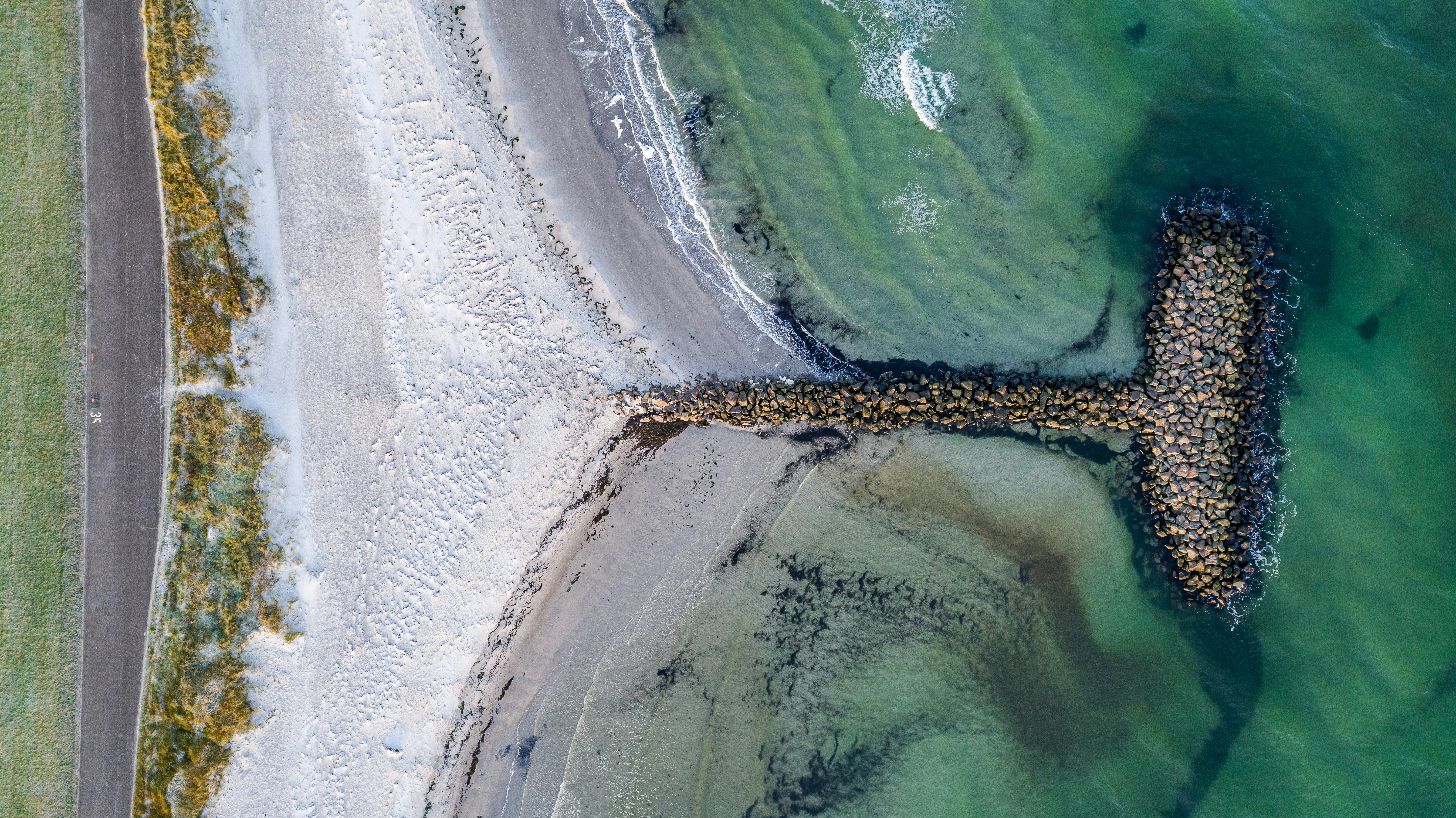 Photo by marvinradke