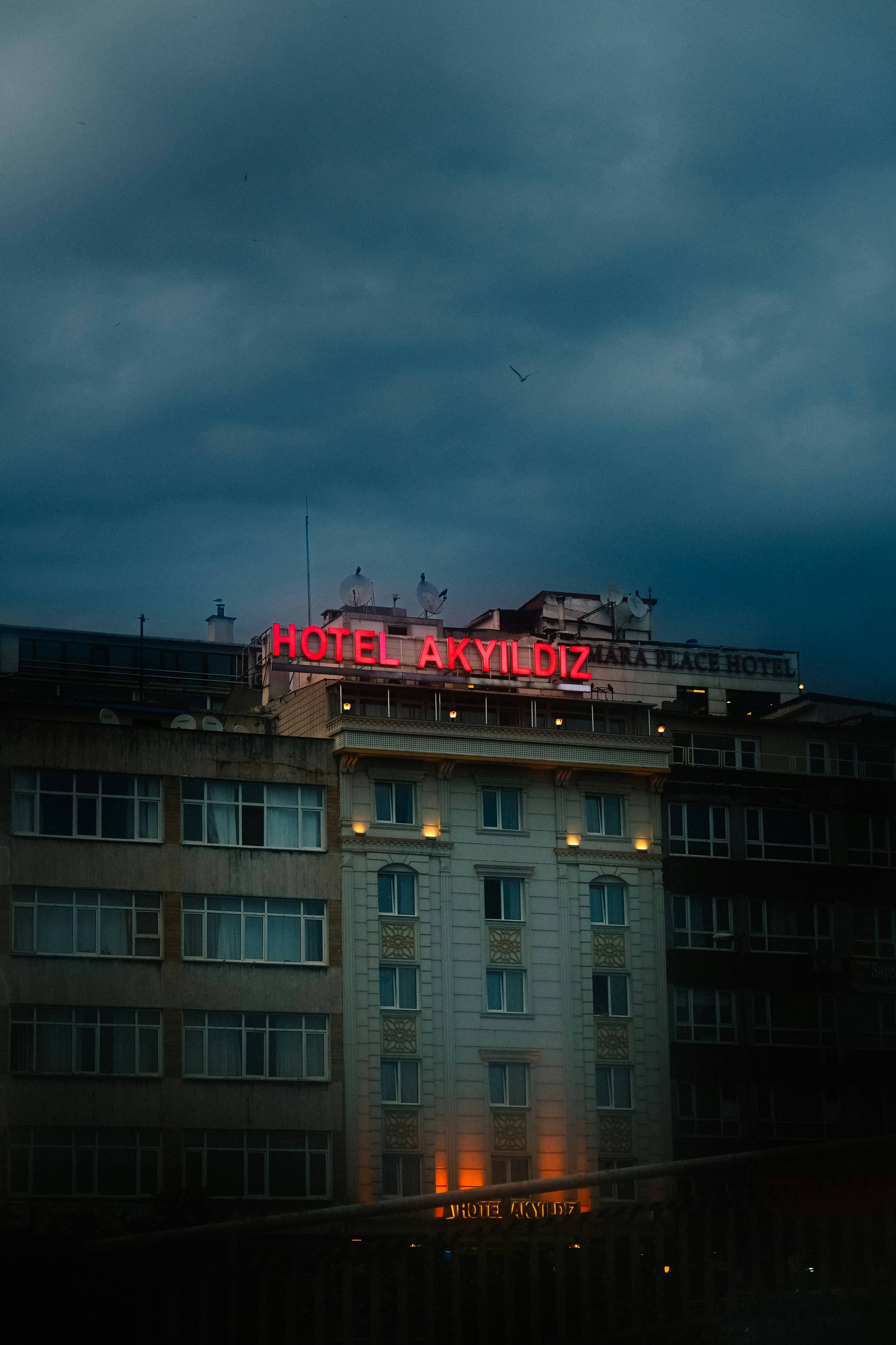 "Fx Hotel Makkasan"
