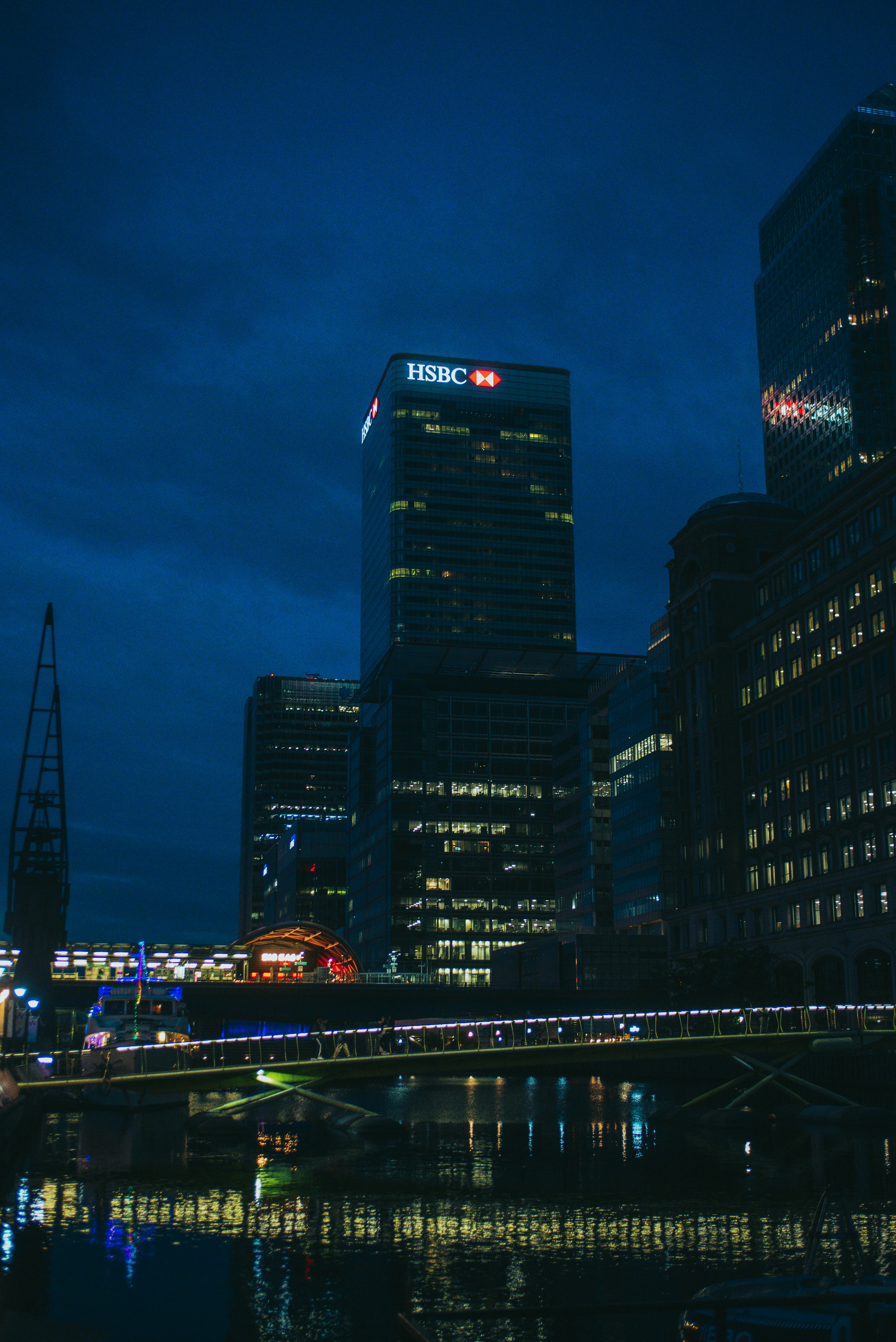 HSBC Faces Significant Losses Due to Stake Reduction in China Bank