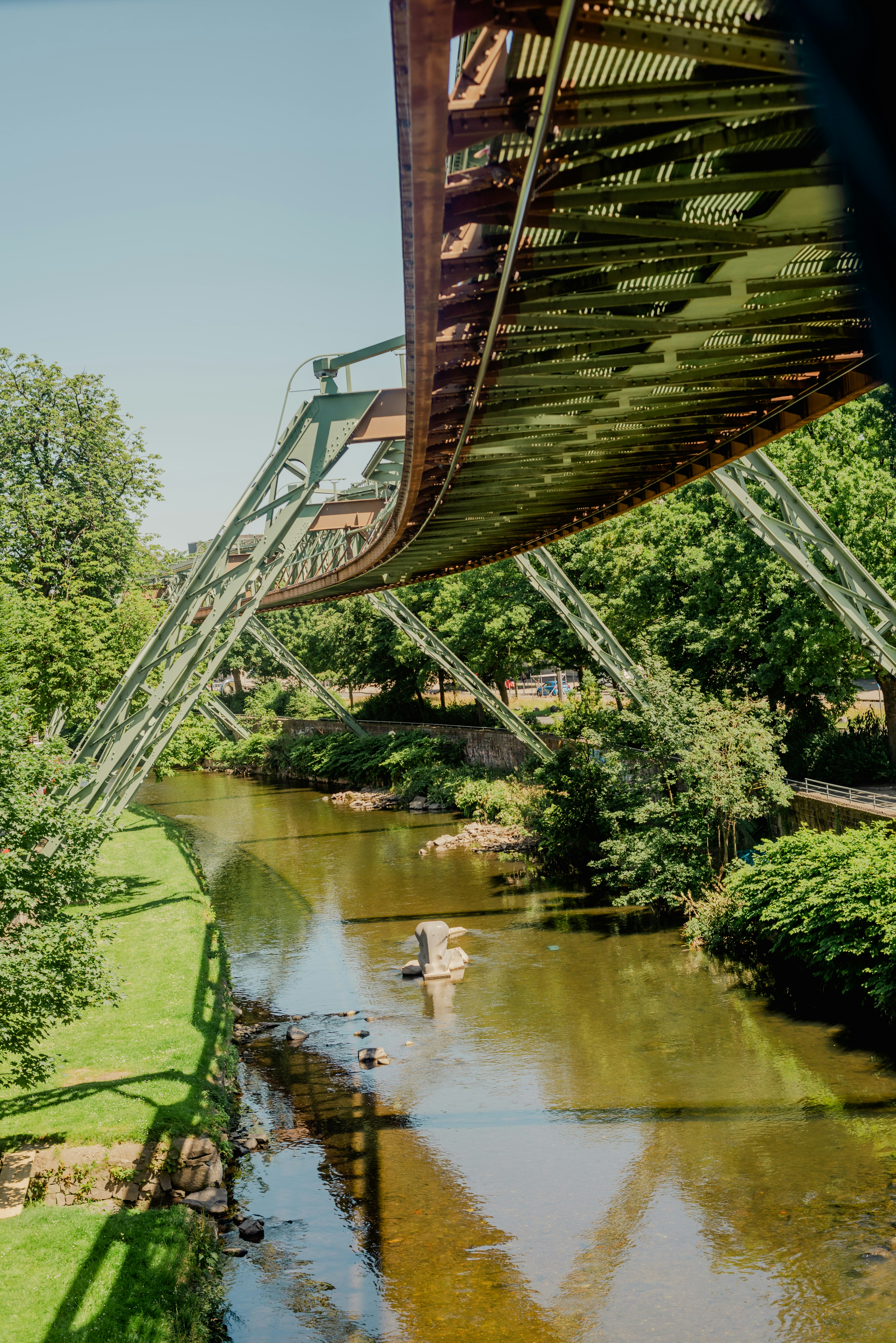 Photo by eugenivy_now