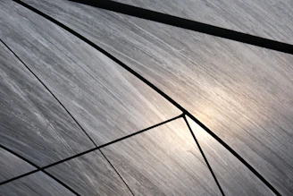 a close up of a piano keys