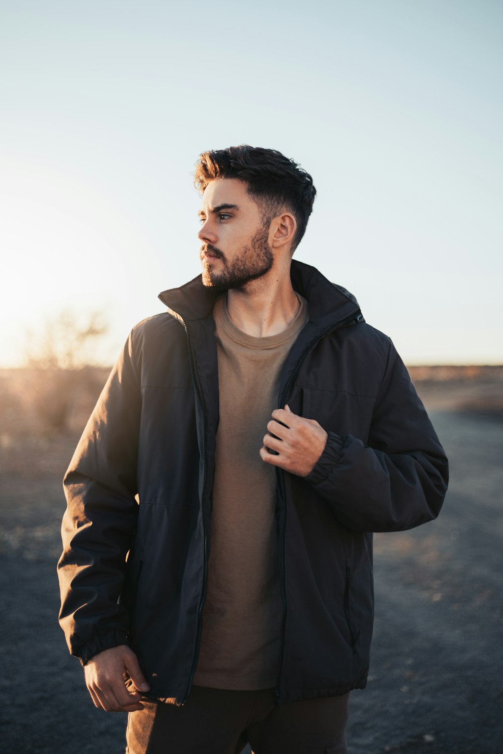 una persona con la barba