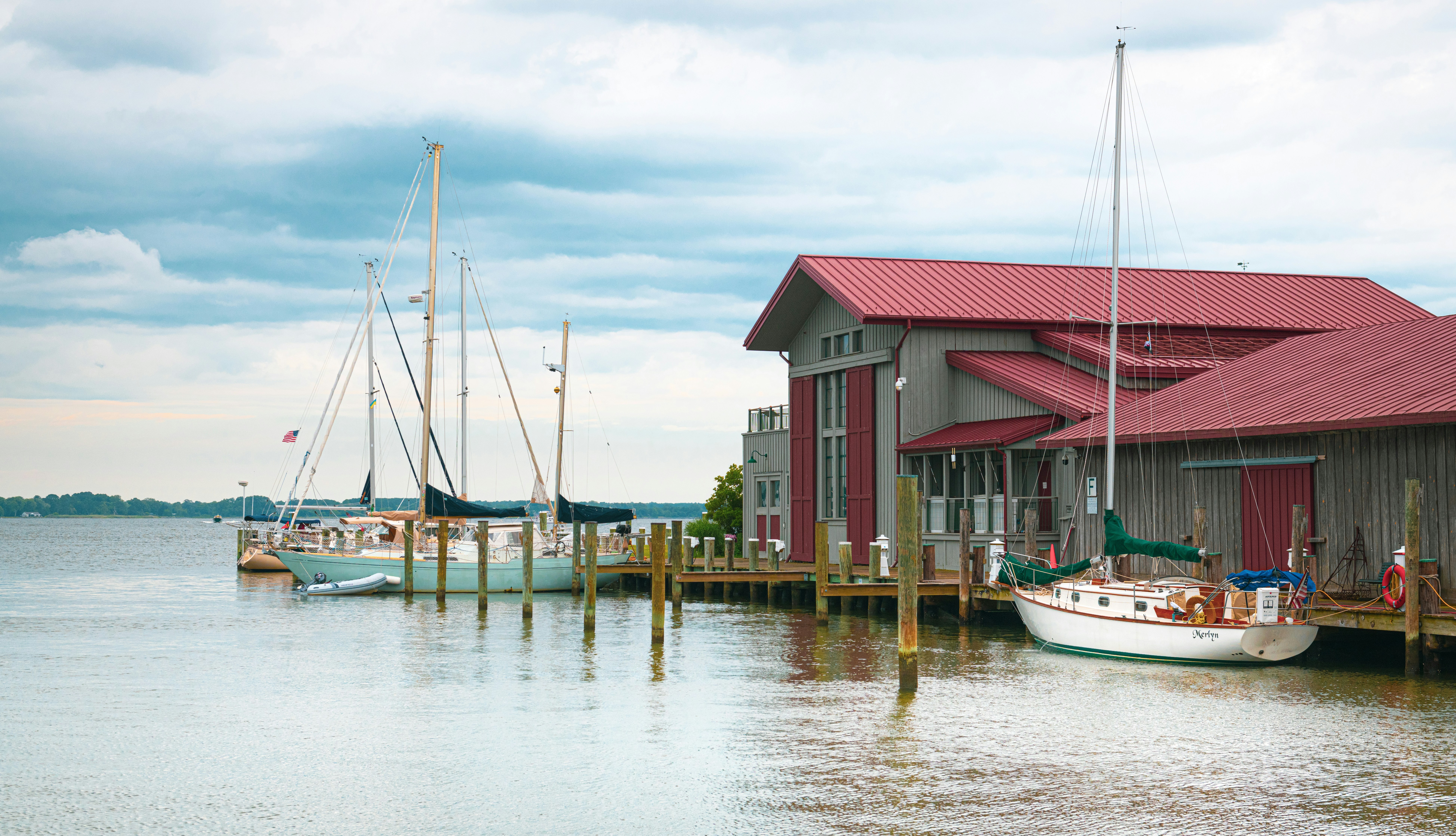 Photo by sriniunsplash