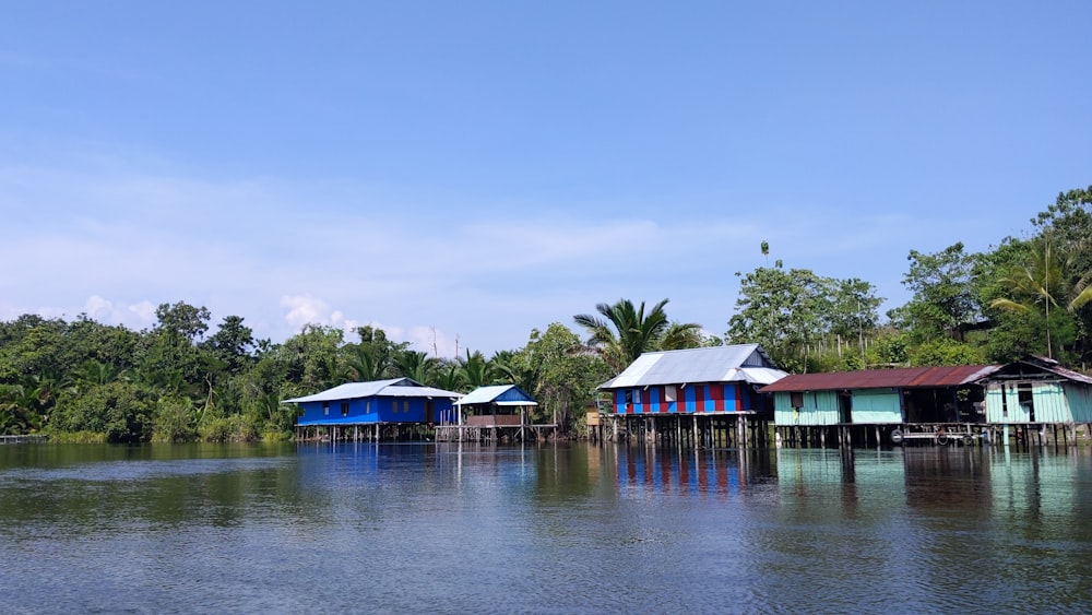a group of buildings on a lake