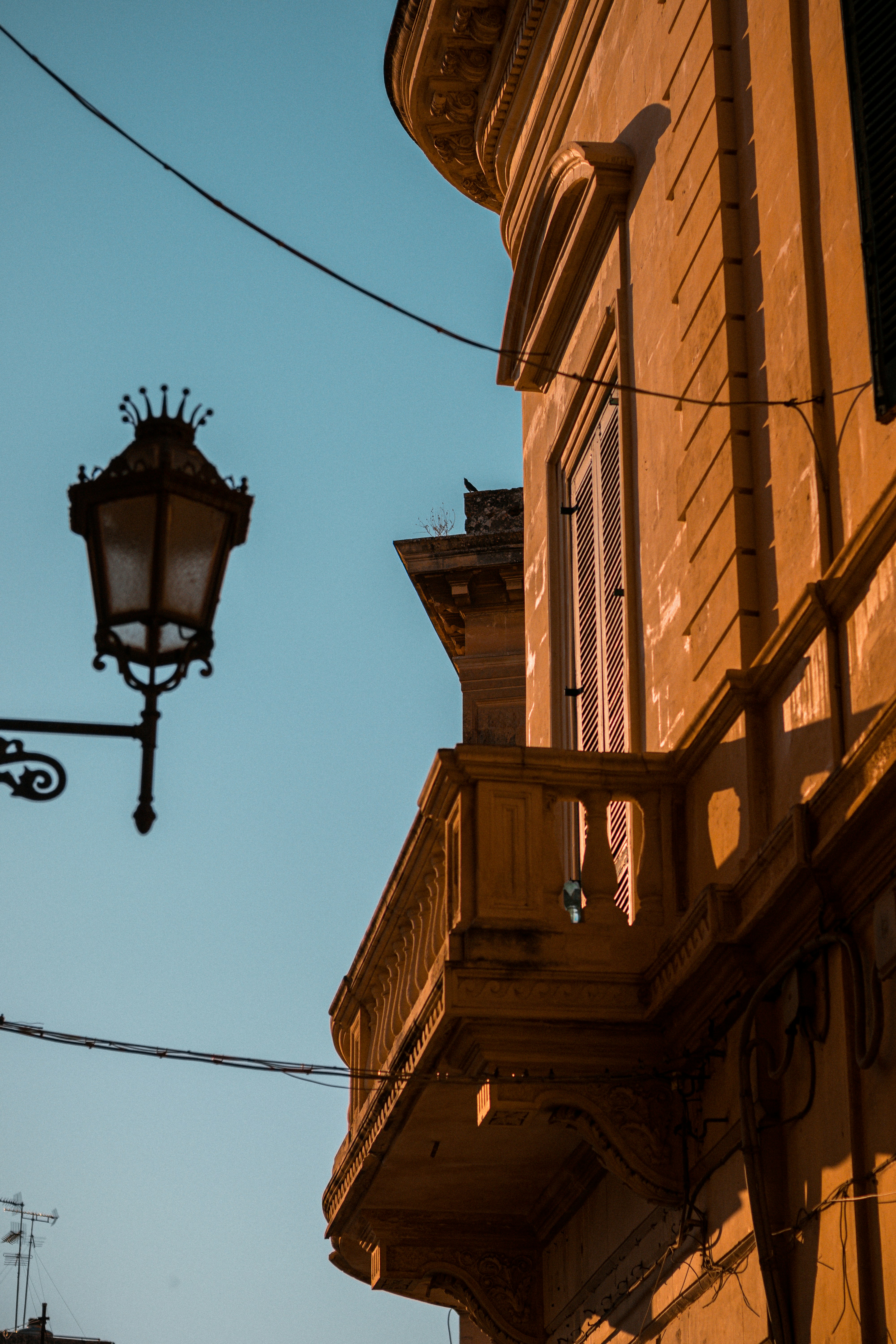 Photo by valentinlacoste