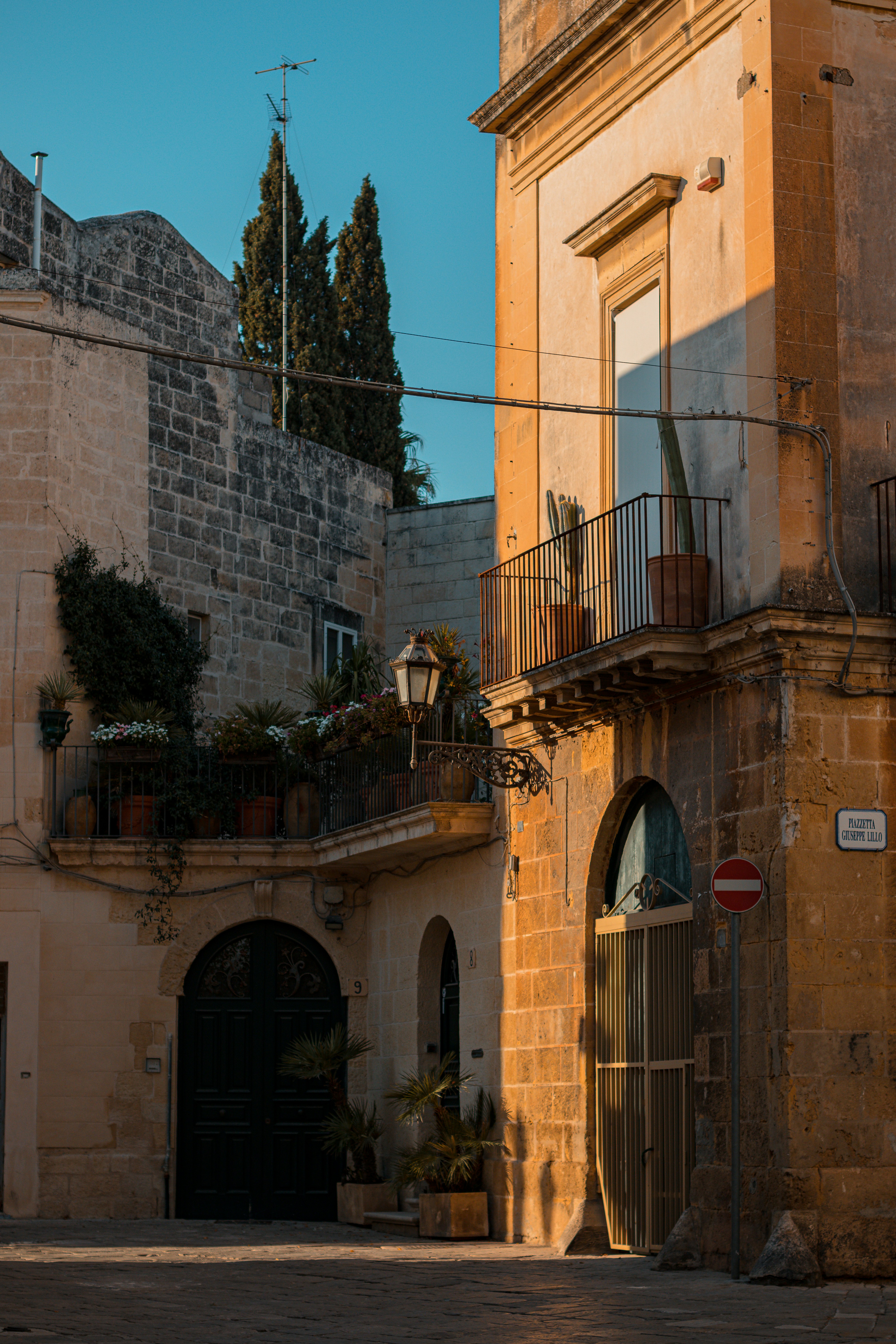 Photo by valentinlacoste