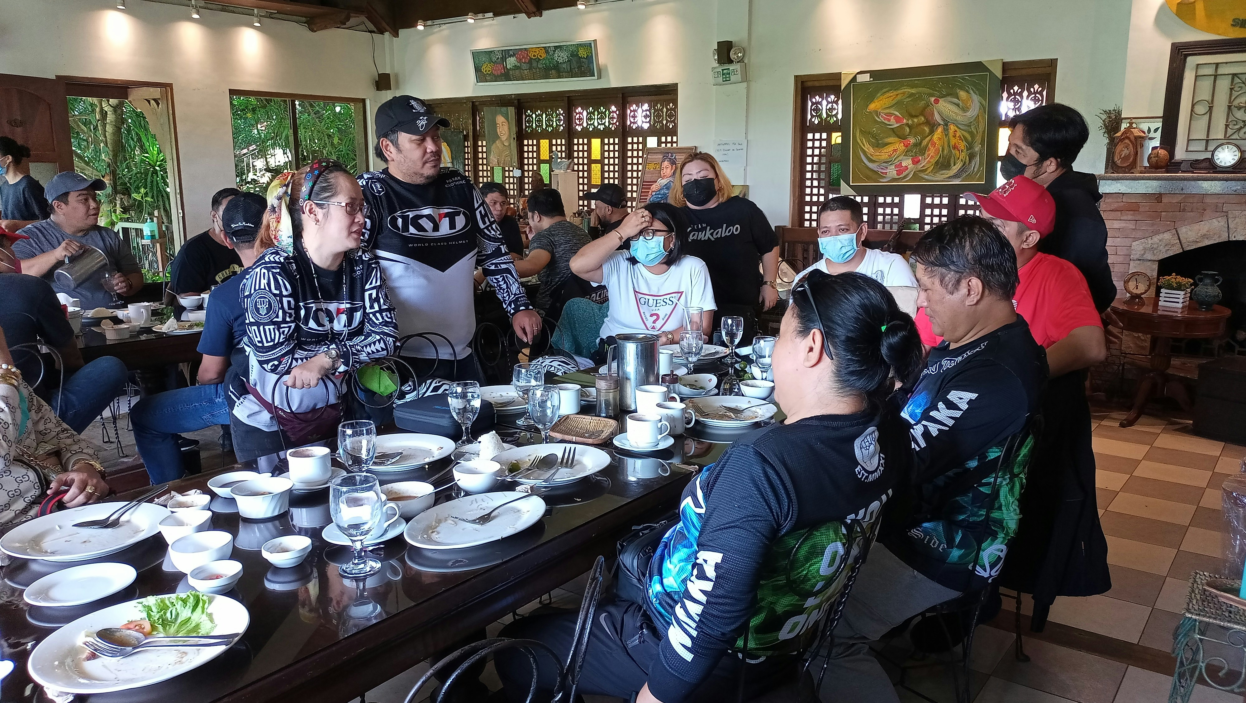 Support small businesses by dining at your local restaurant