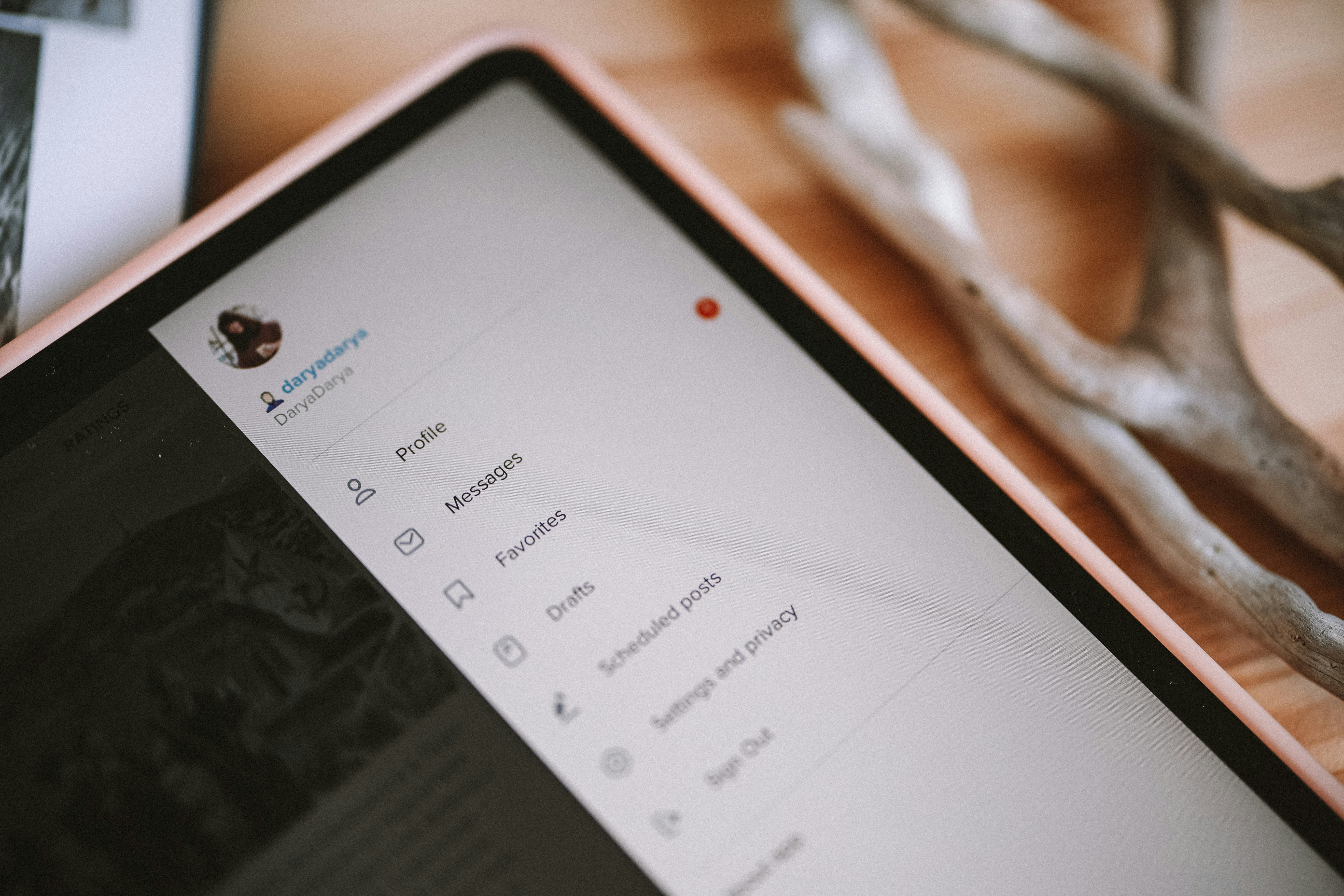 Text photo Free Ipad Image on Unsplash