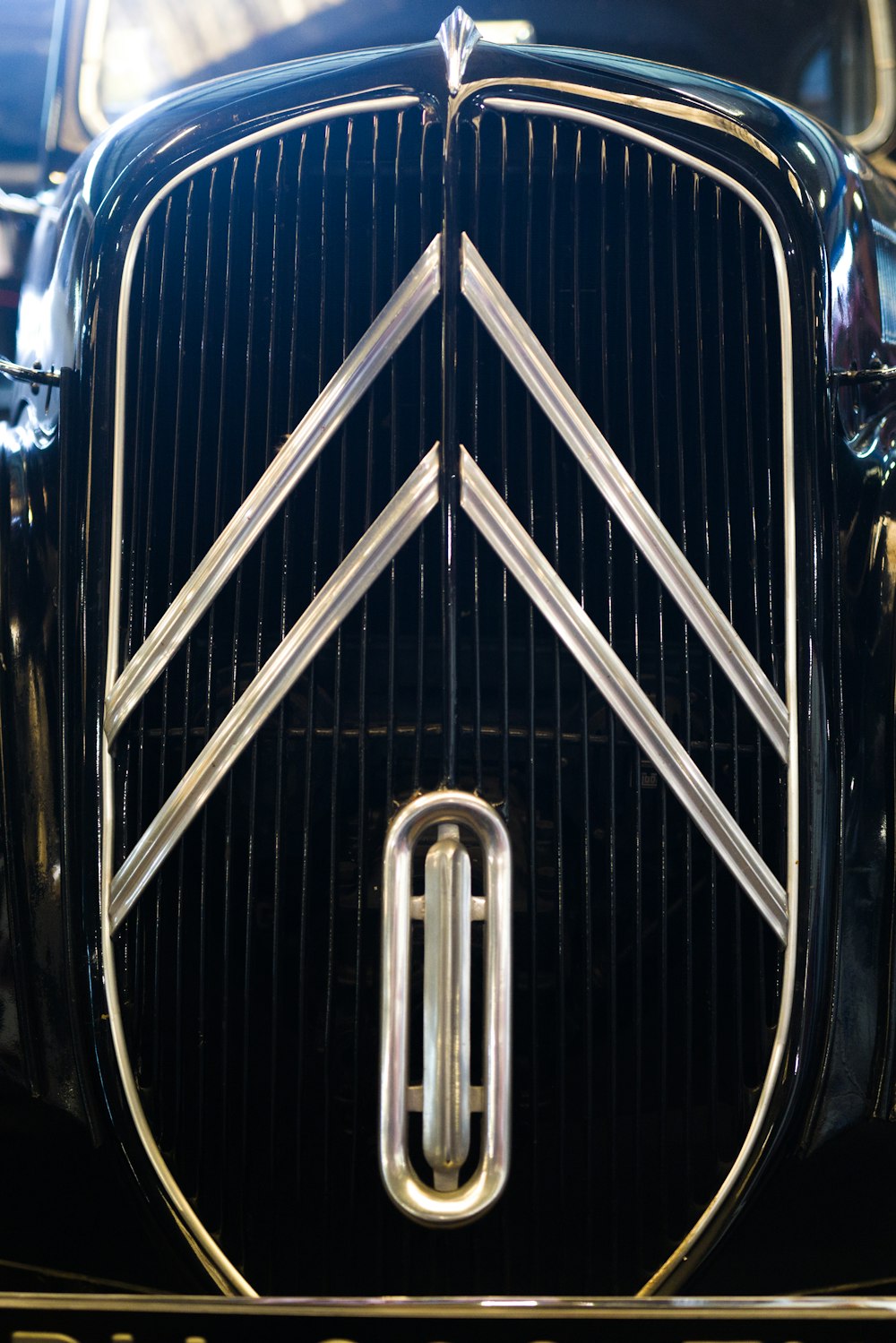 a close up of a car's grill