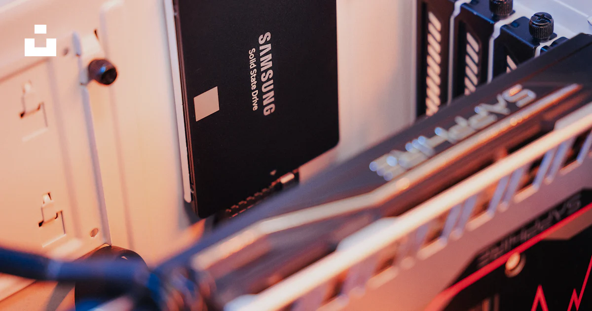 Computer Relative Picture A close-up of a computer photo – Free Electronics Image on Unsplash