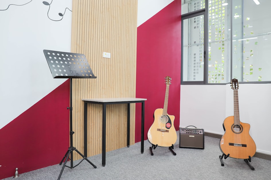 Music School Reviews: Parent Decisions, Long Cycles, Per-Teacher Reputation