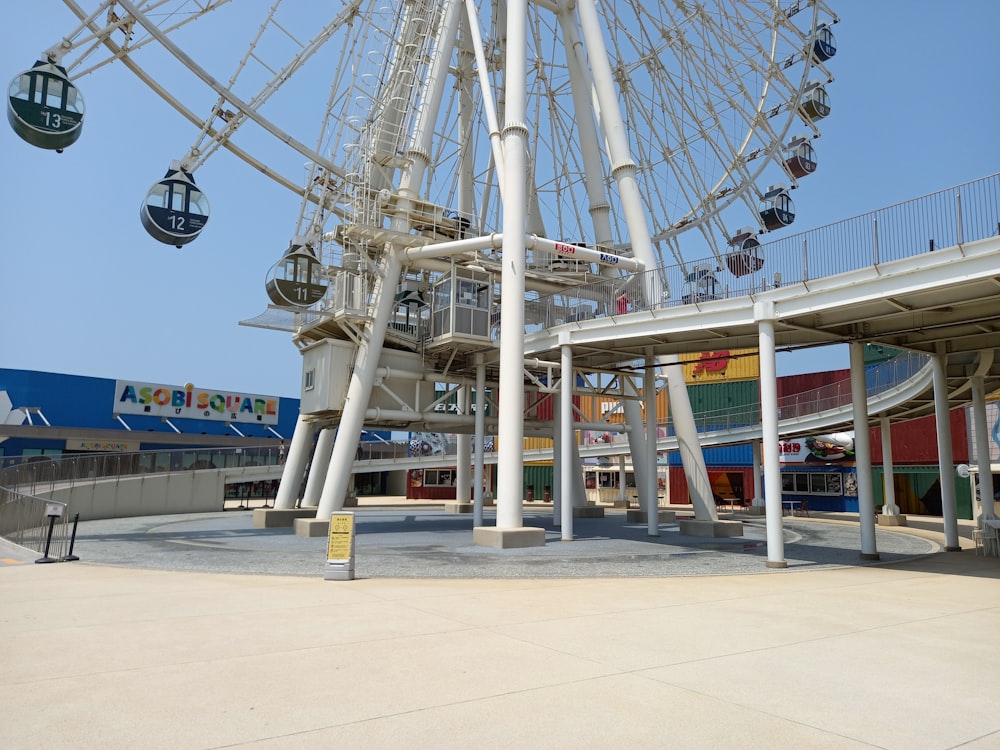 a large ferris wheel