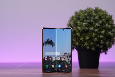 Samsung Galaxy Z Fold 5