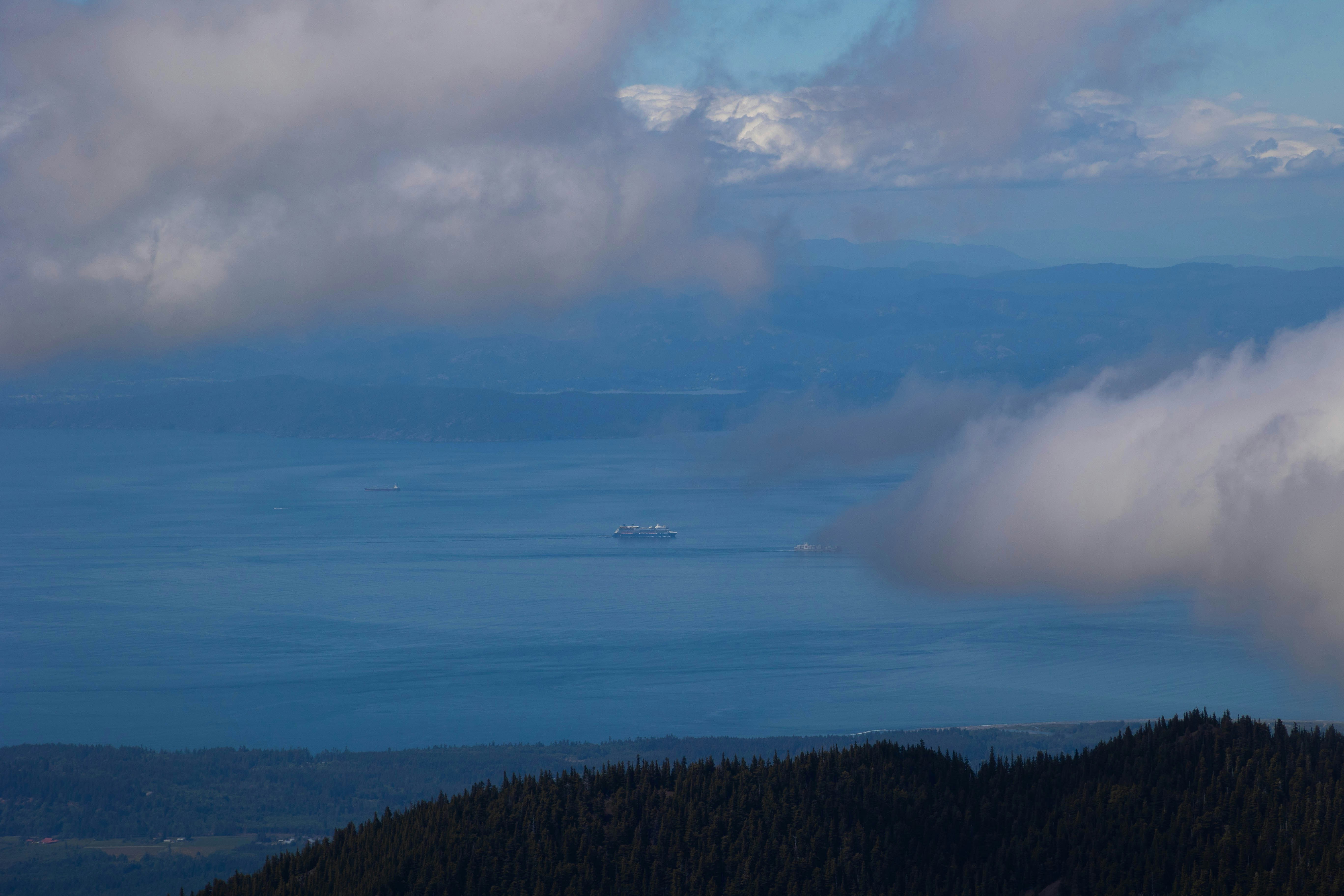 Photo by leslie_outofdoors