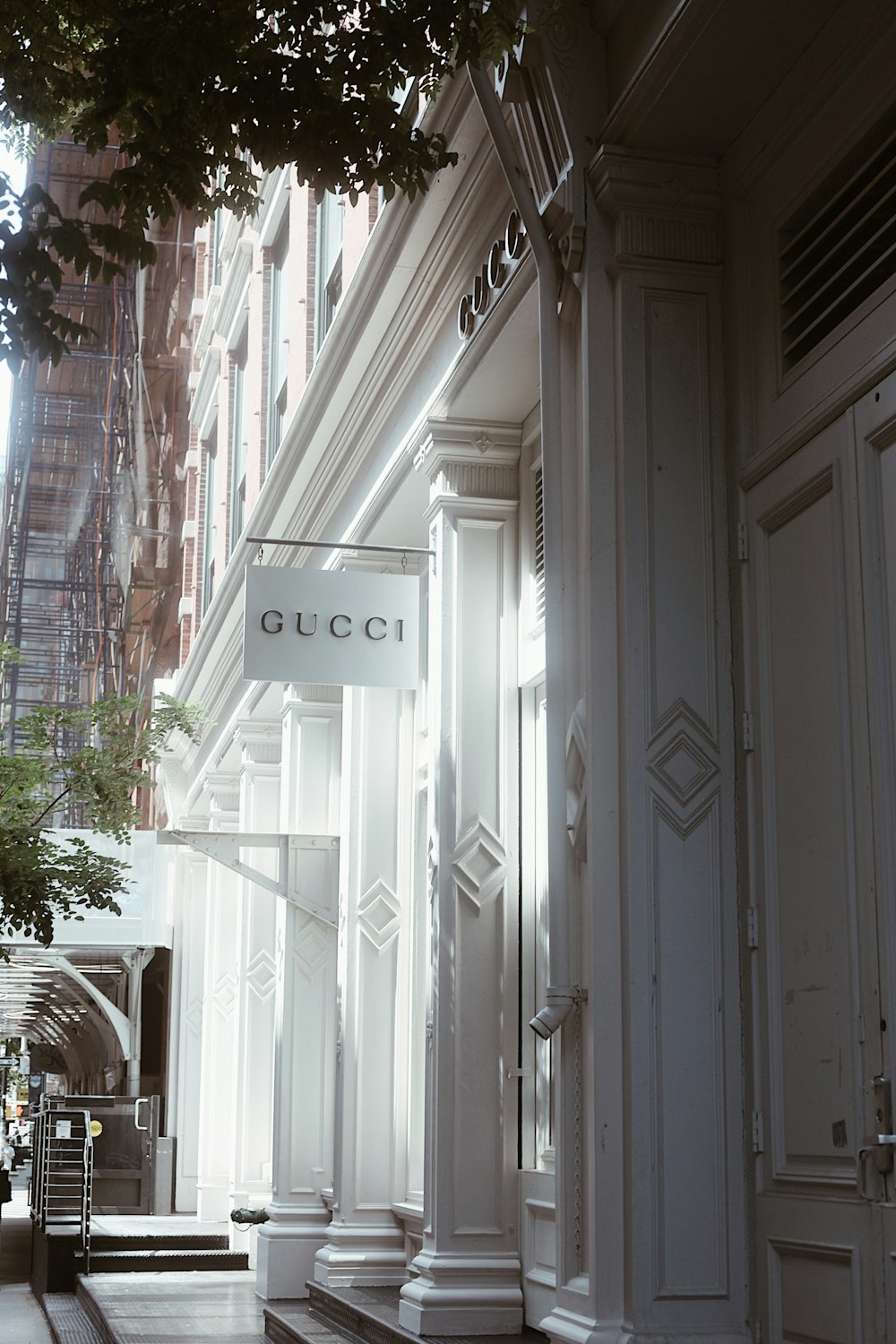 a white building with columns