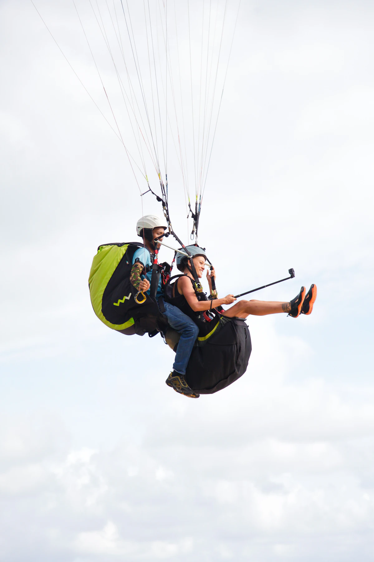 Nyang Nyang Cliffside Tandem Paragliding