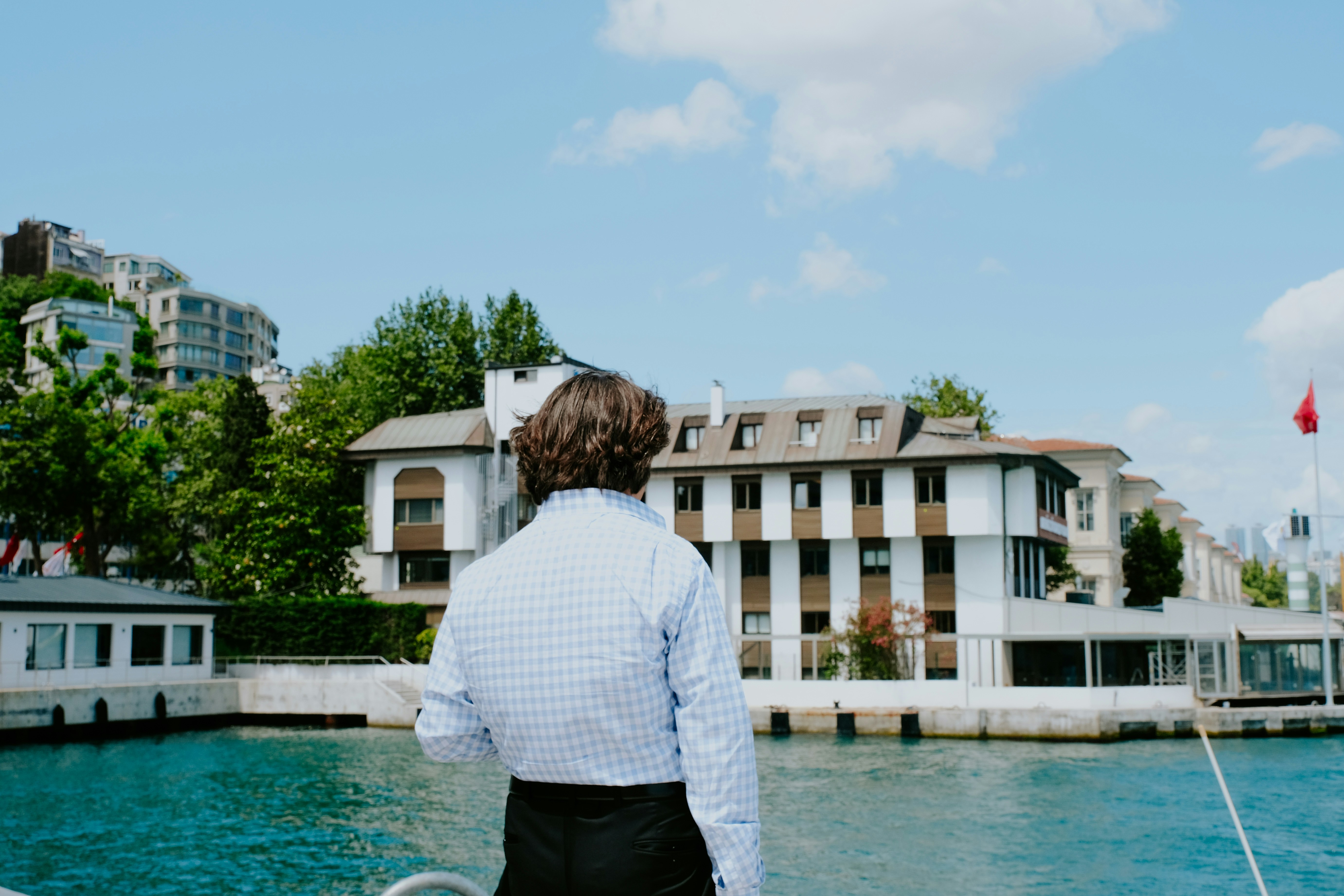 Hiring a Photographer in Las Vegas: A Founder's Guide