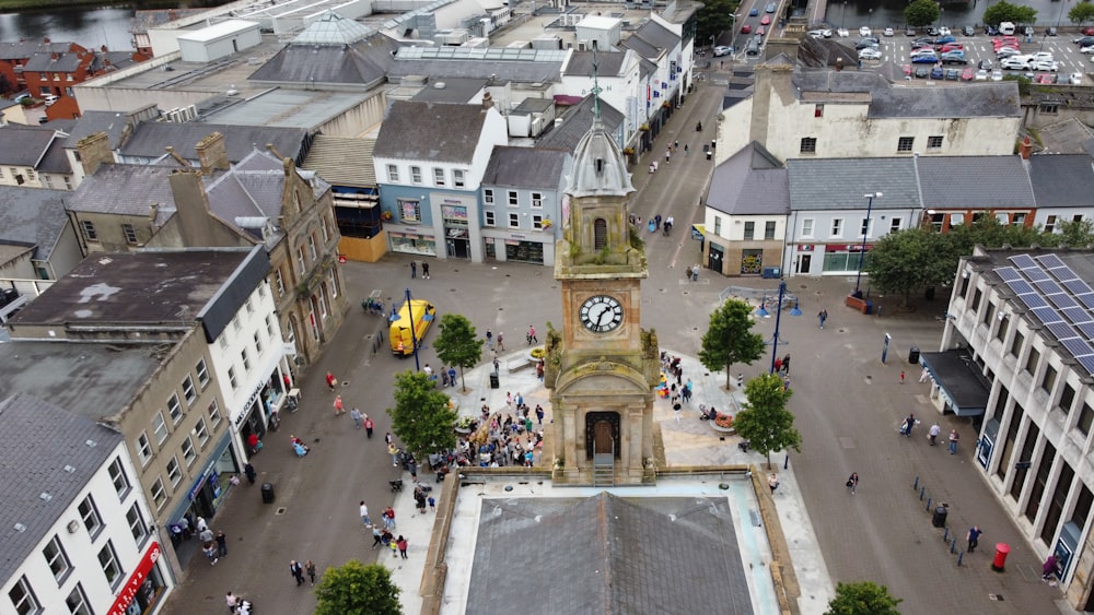 a clock tower in a city