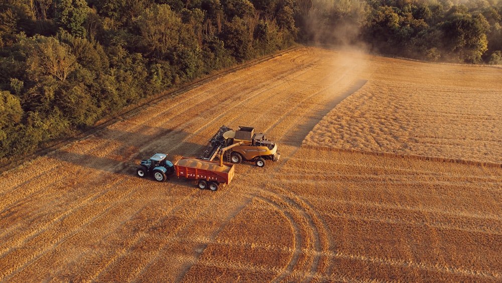 a tractor pulling a trailer