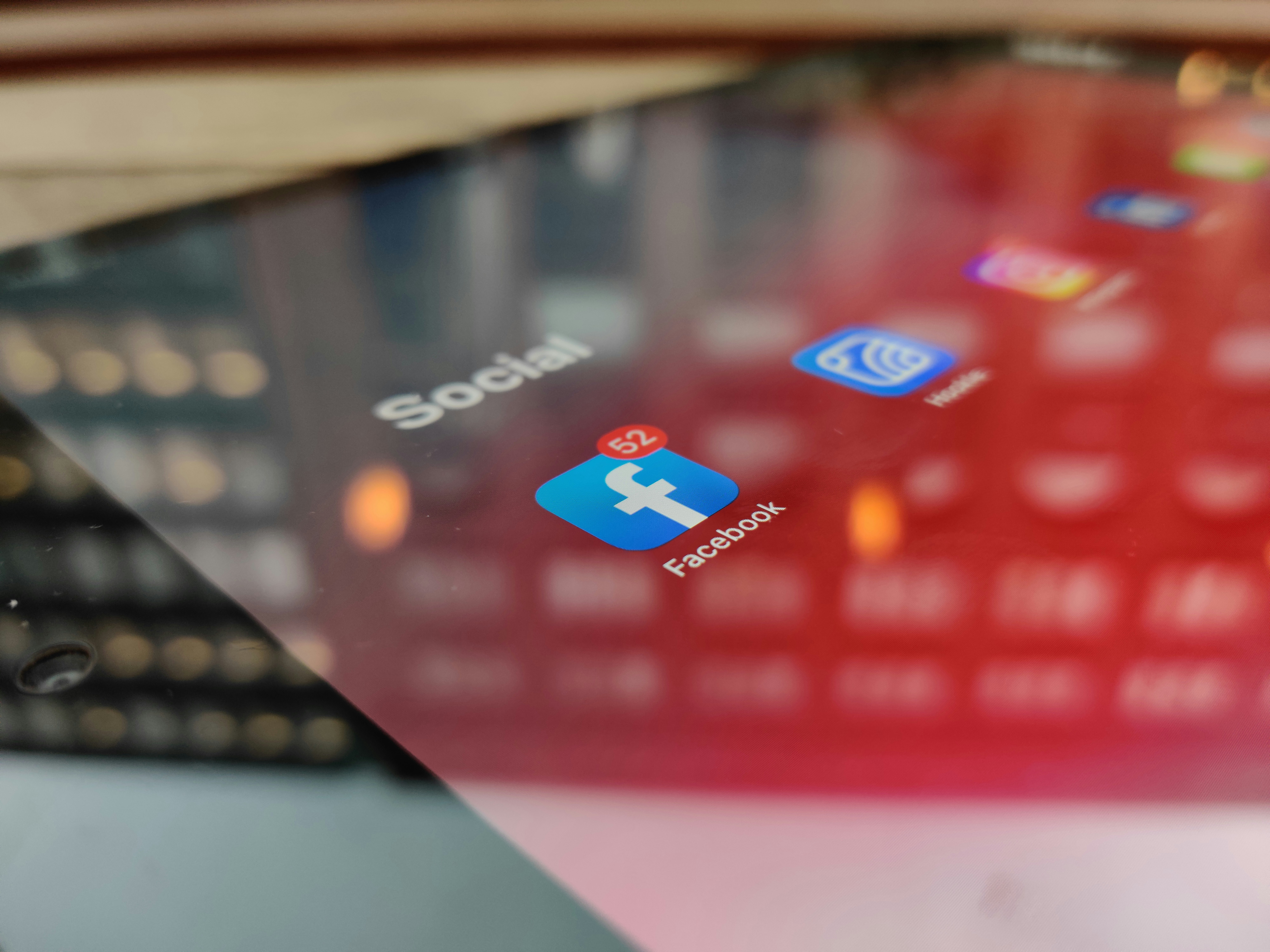 Business growth: Utilize social media platforms for driving traffic