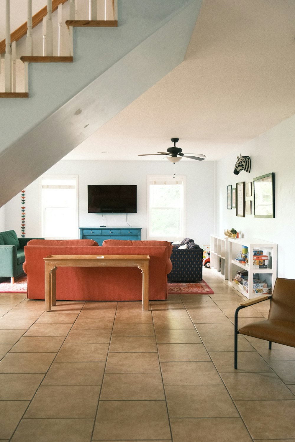 a room with a table and chairs