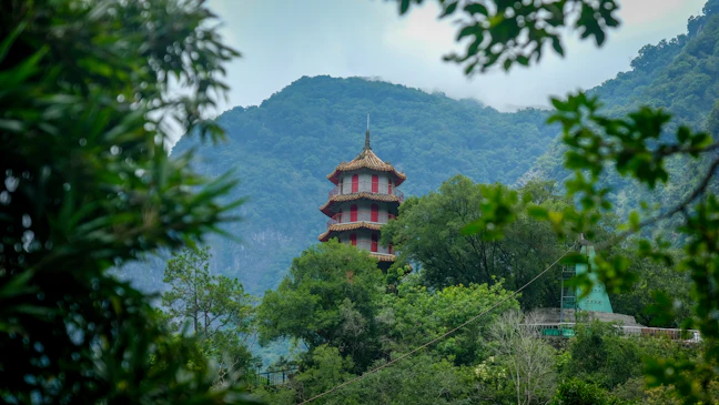 Sun Moon Lake 5-Day Budget Itinerary for Backpackers