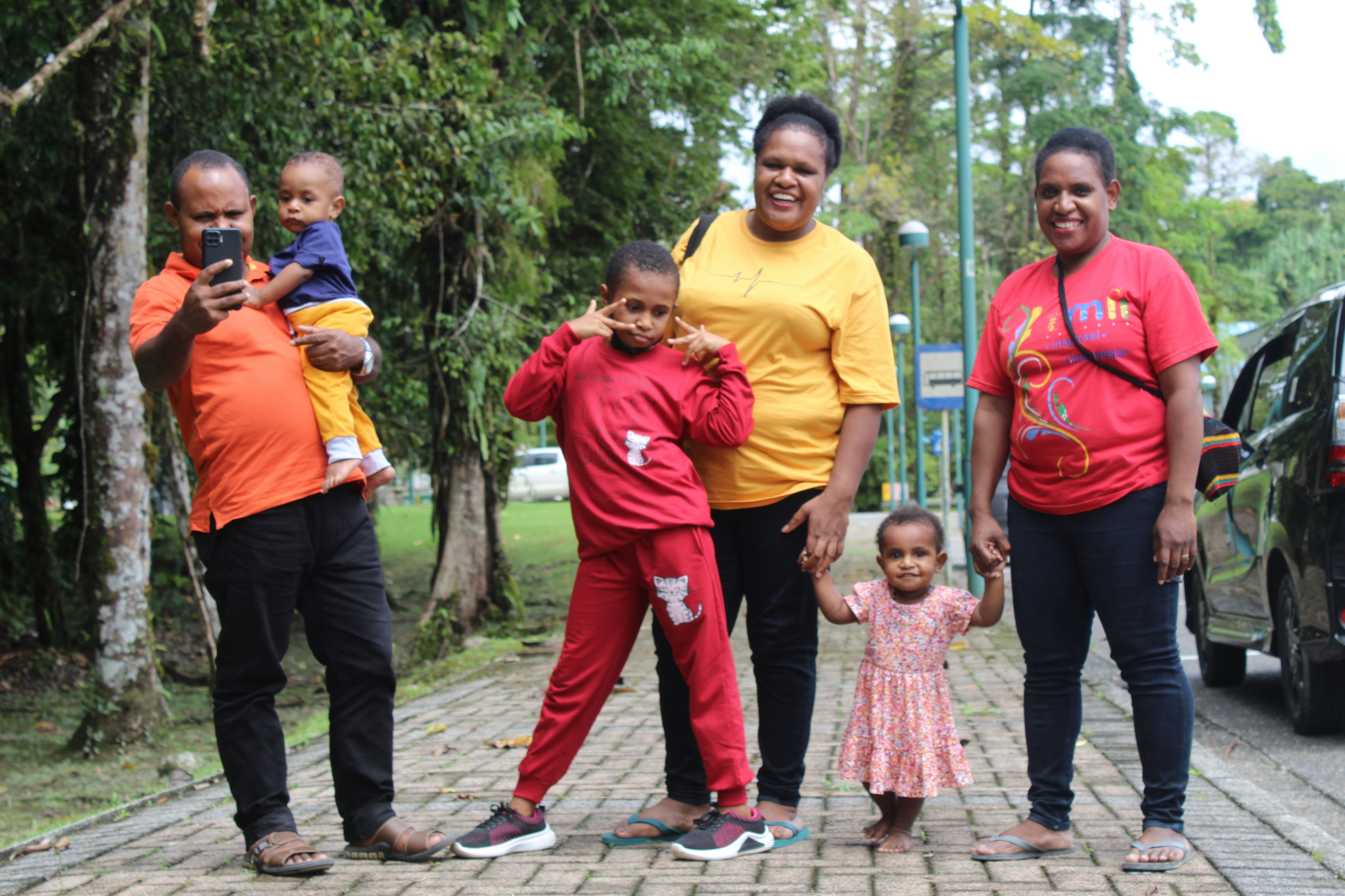 Families Struggle Amid Soaring Inflation, Economic Downturn in UK