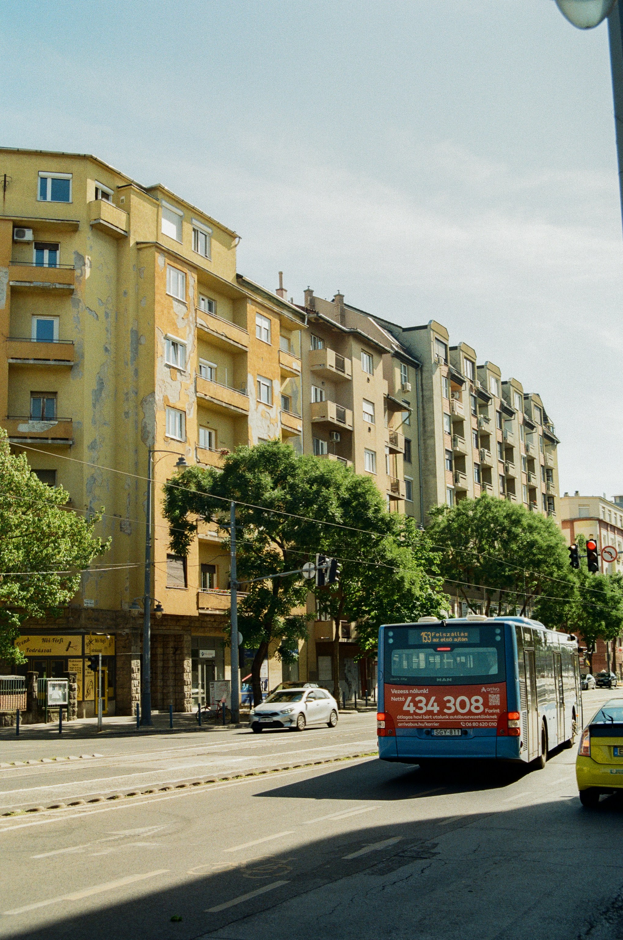 Photo by 100millione