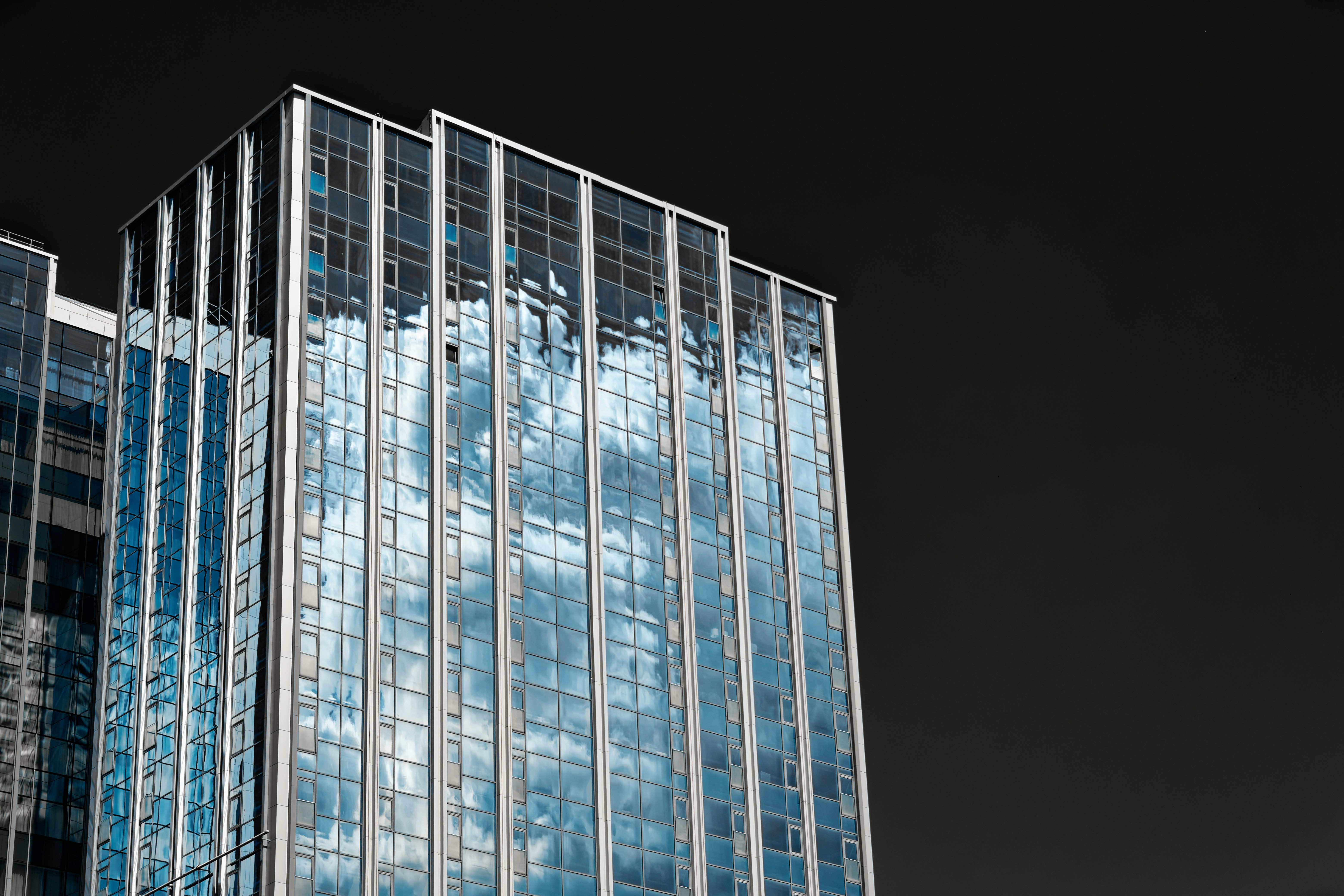 Mirror Building Pictures | Download Free Images on Unsplash
