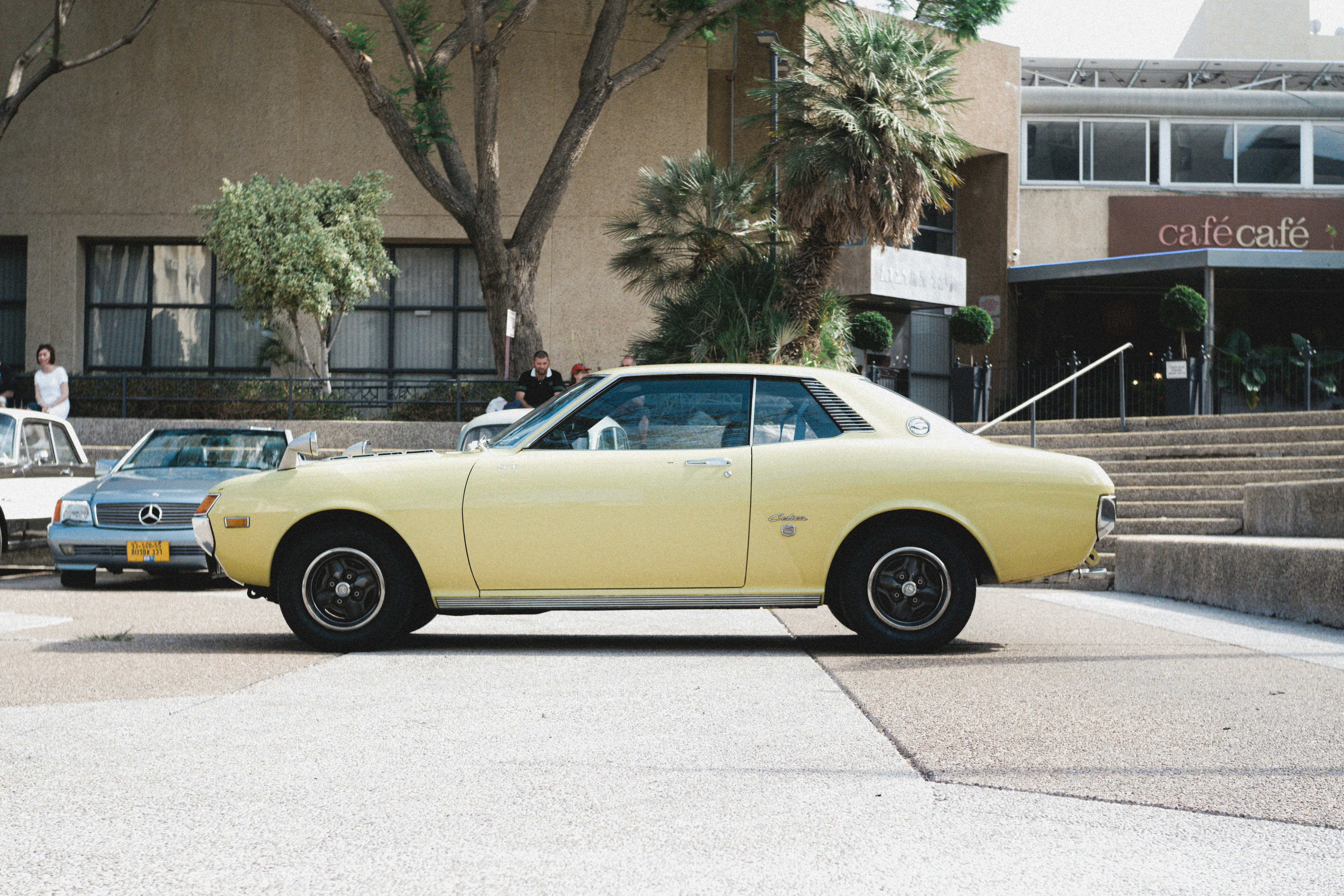 승용차에 실은 정철 목사의 미국인생