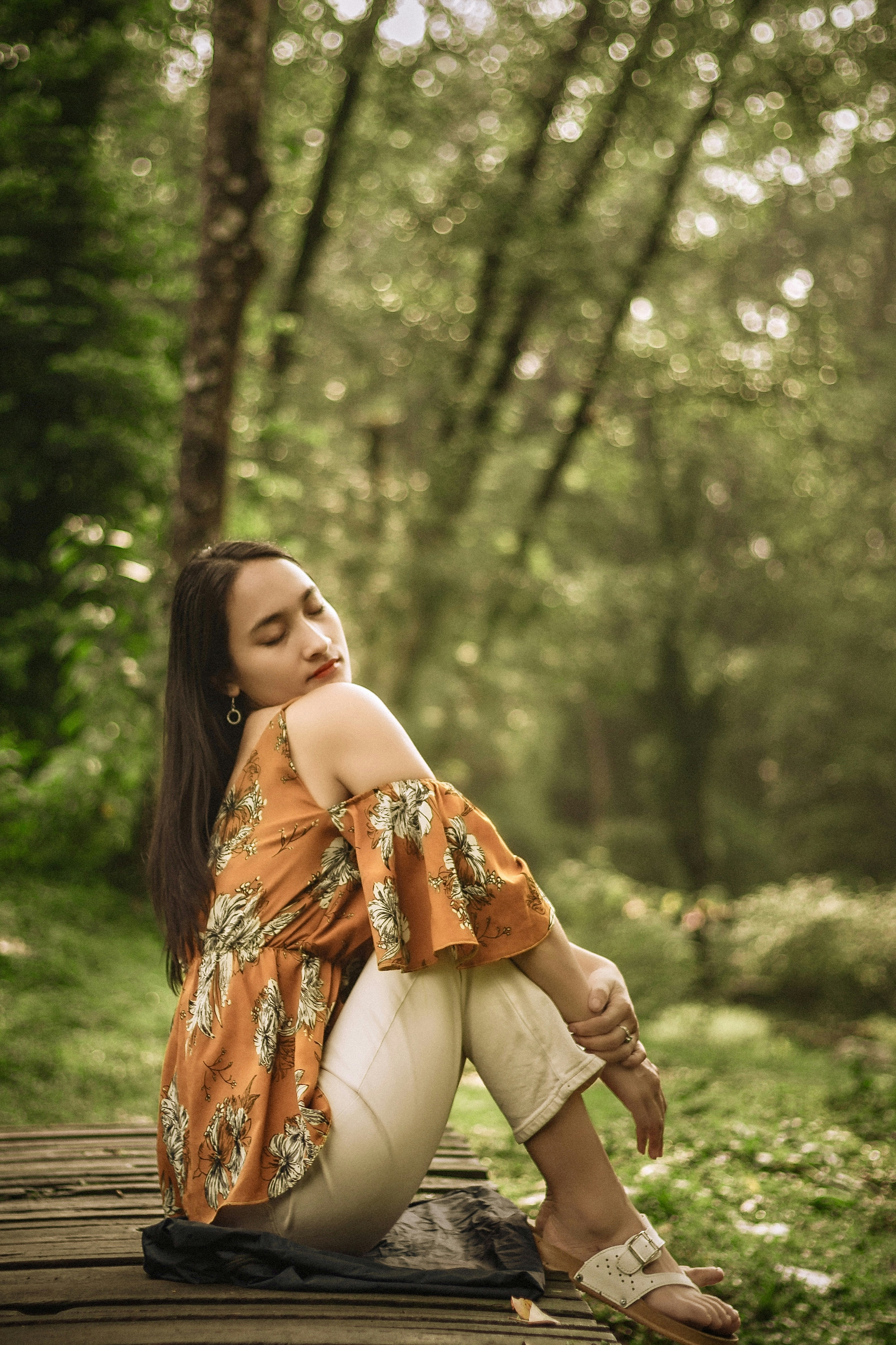 Eco-friendly sustainable clothing display