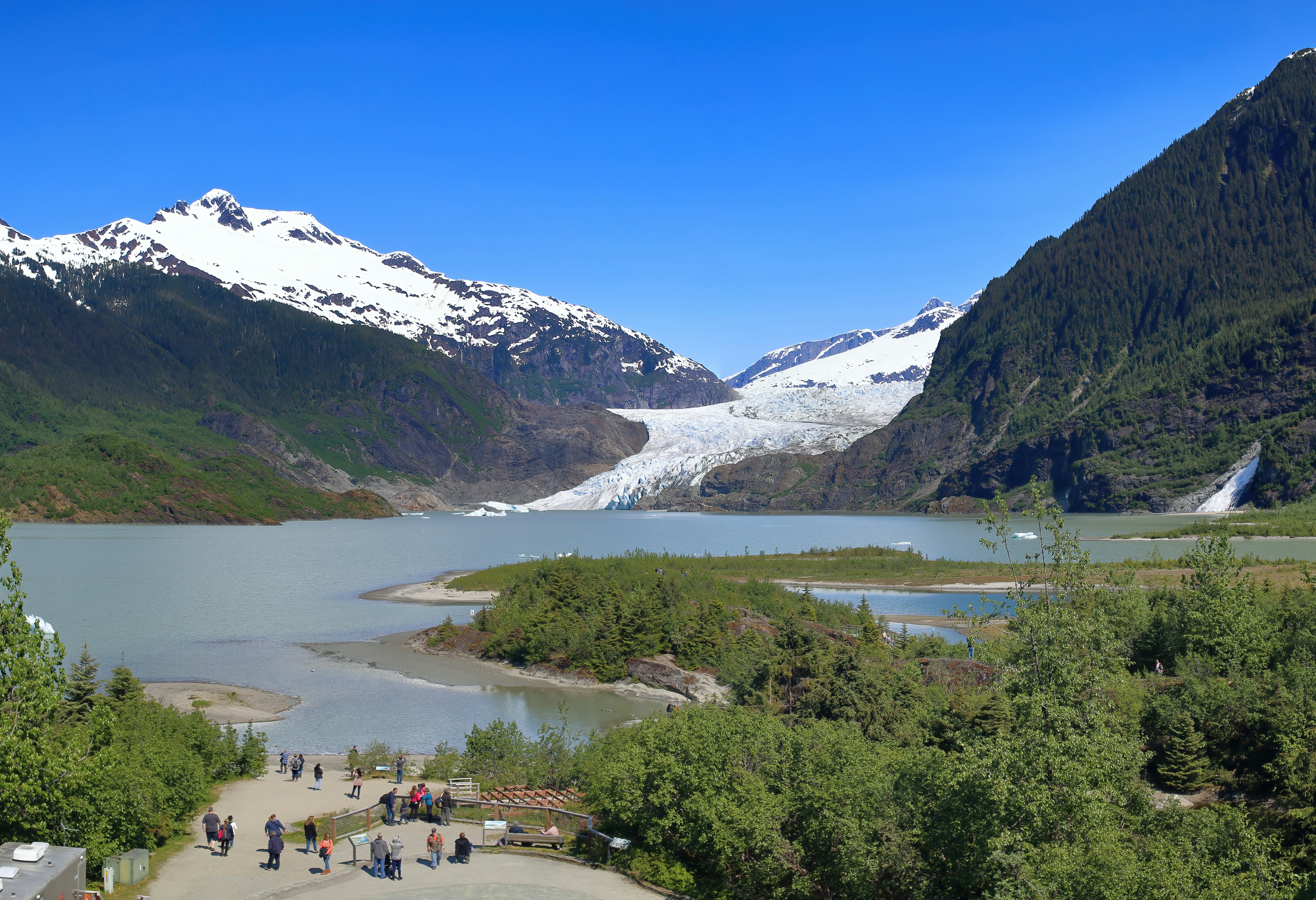 Climate Change: Global Urgency Intensifies as Impacts Accelerate