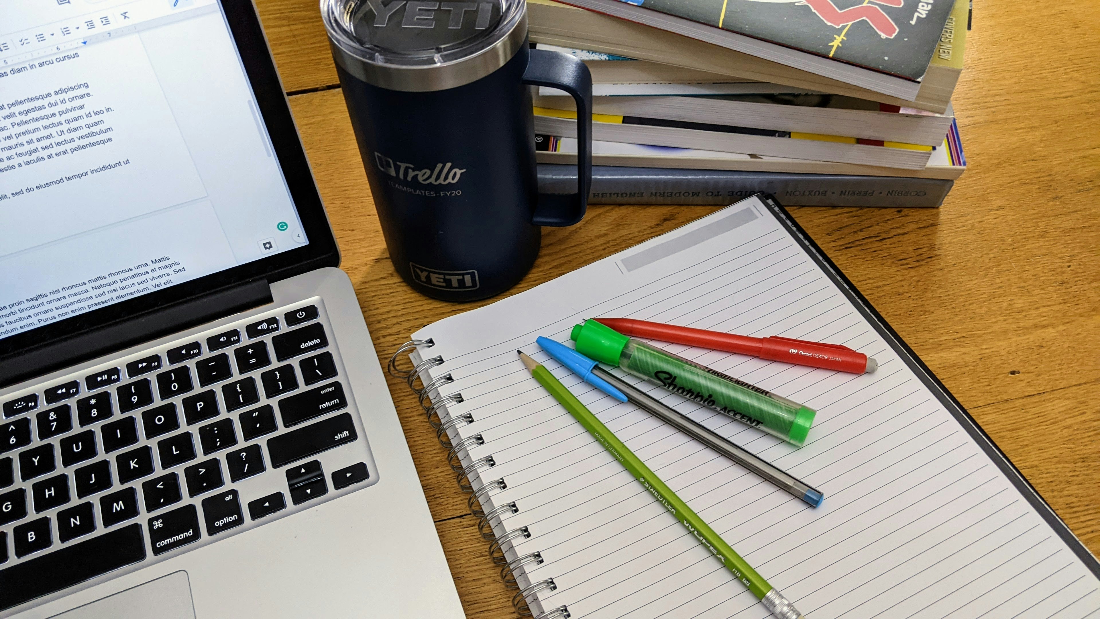 photo 1658015936312 c0bd76ac210b?ixid=M3w0MzUxNjF8MHwxfHNlYXJjaHwyfHxub3RlYm9vayUyMHdyaXRpbmd8ZW58MHx8fHwxNzU1MzQ2MzE2fDA&ixlib=rb 4.1