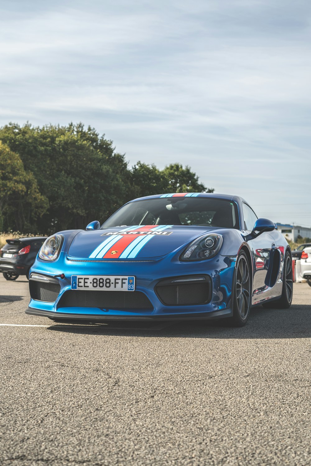 a blue sports car