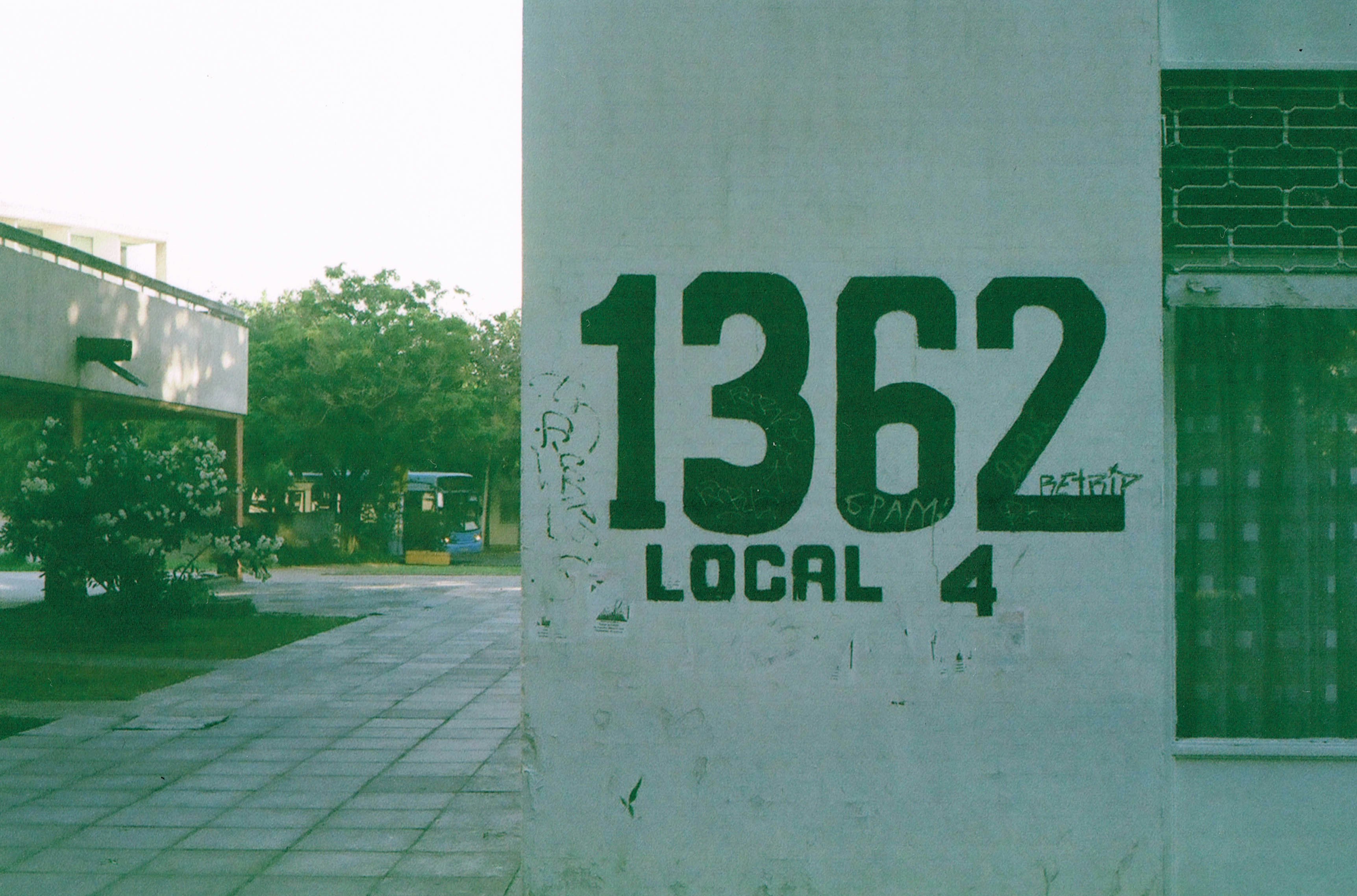 photo-1658121705181-6dbae82bea5a?ixid=M3wxMjA3fDB8MXxzZWFyY2h8N3x8c2l0dXMlMjBsaWdhNzg4fGVufDB8fHx8MTc1MzY4MDYwOHww\u0026ixlib=rb-4.1.0