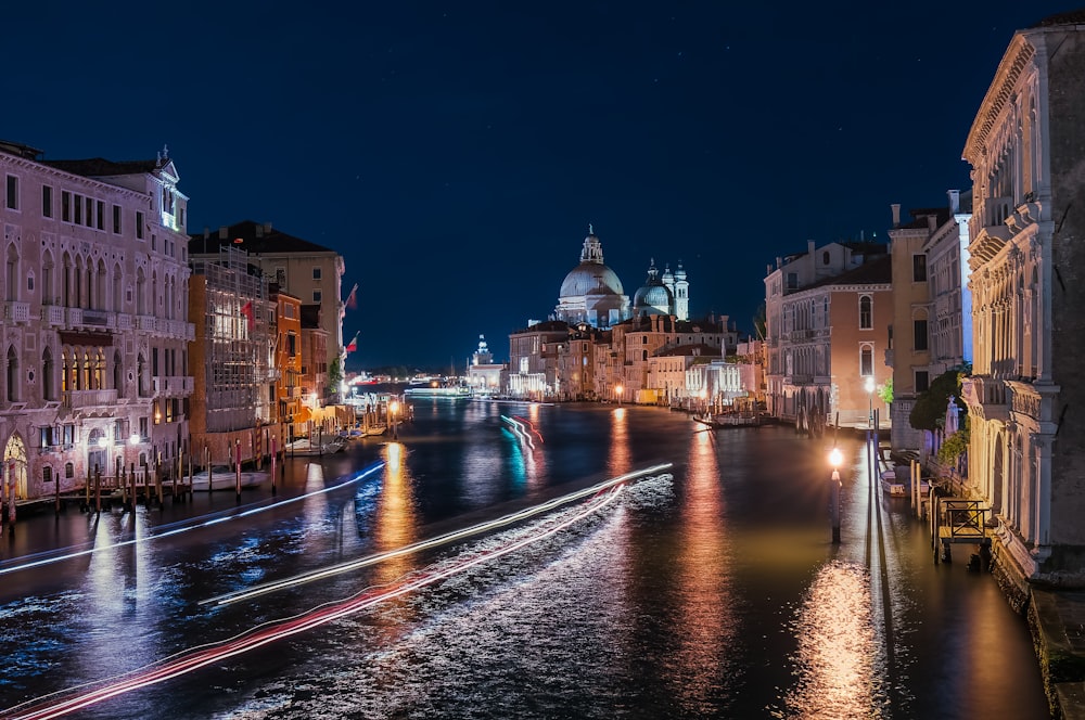 Grand Canal street at night