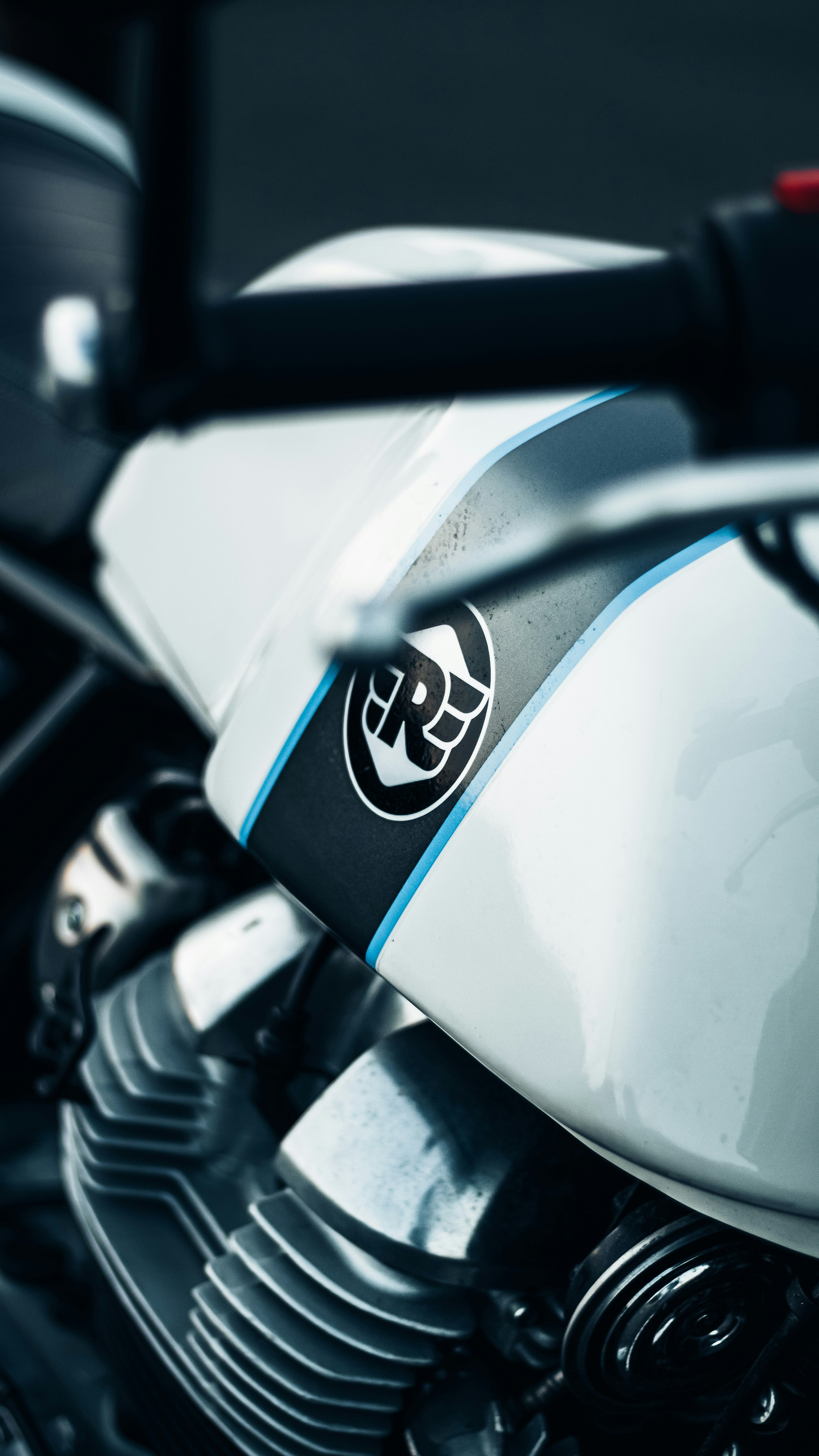 Nahaufnahme eines Autoscheinwerfers