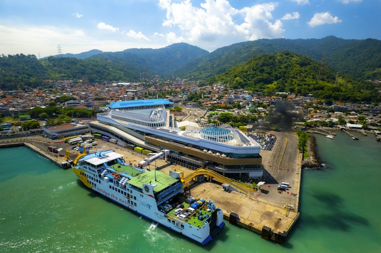 Sunda Strait: Between Java and Sumatra at Krakatoa's Door