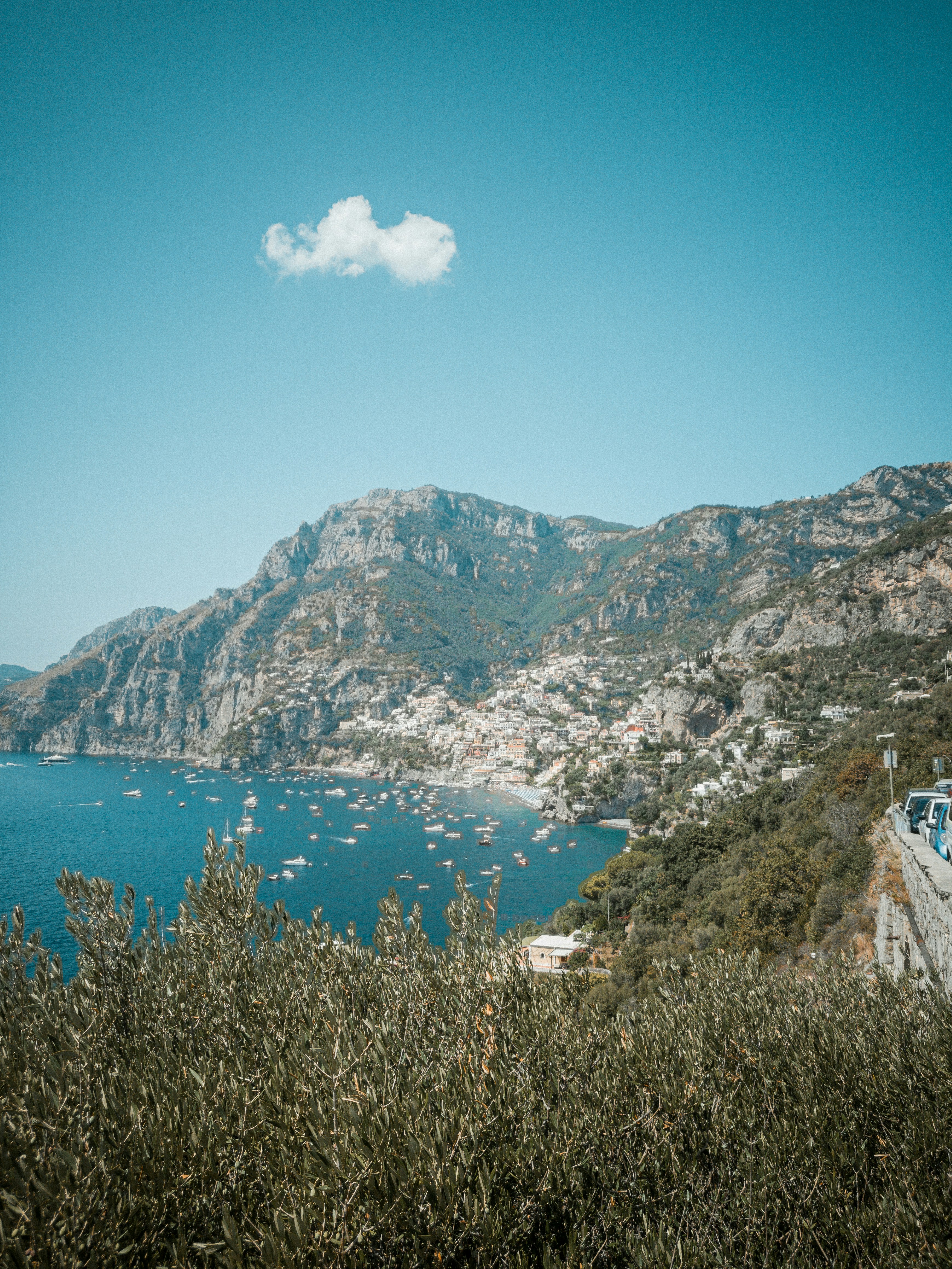 Photo by valentinlacoste