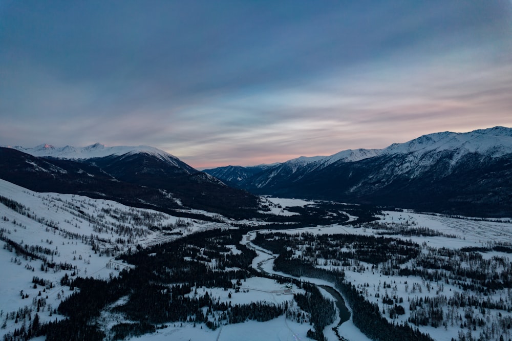 a snowy mountainous landscape