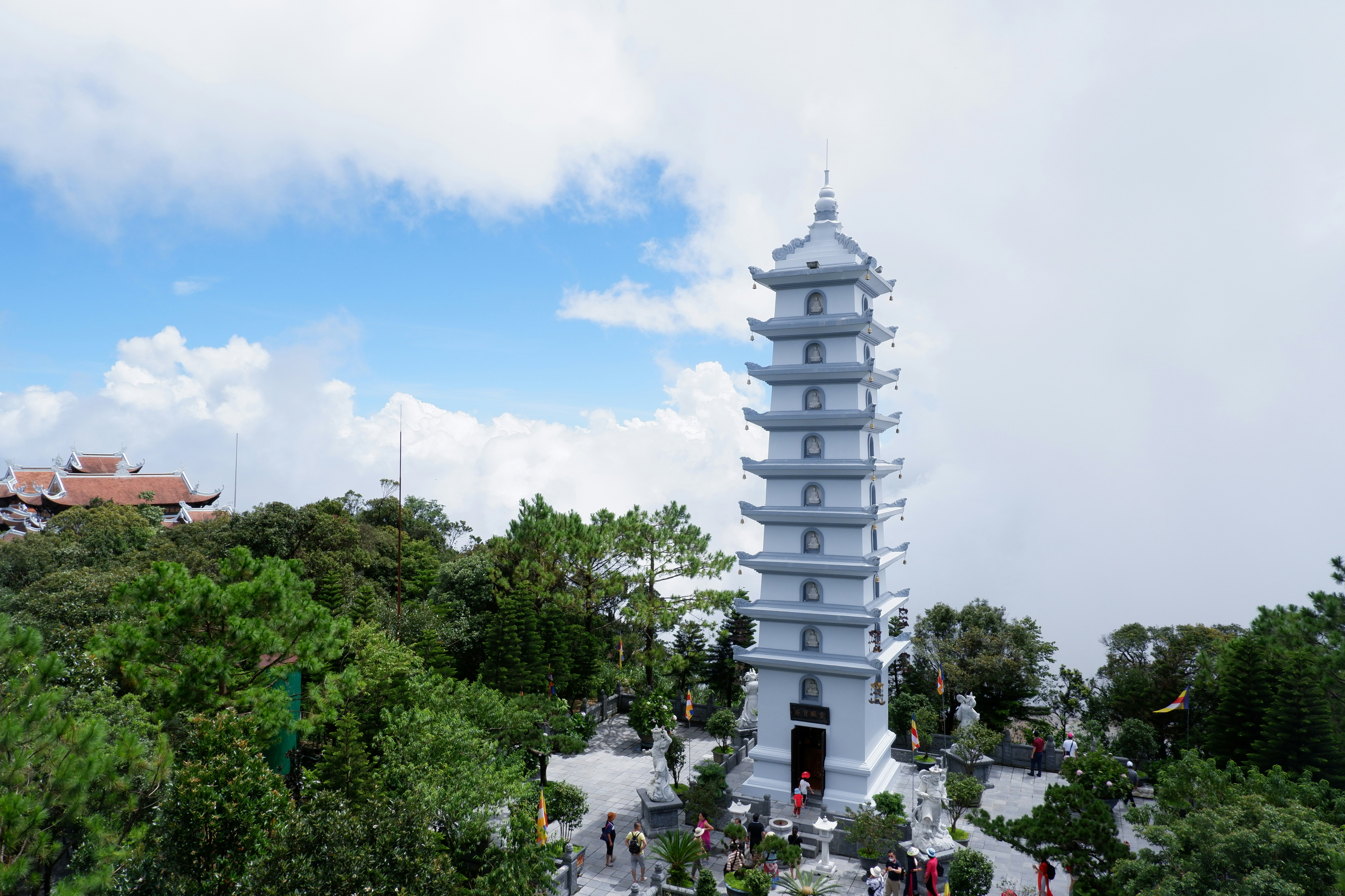 Tượng Đài Chiến Thắng