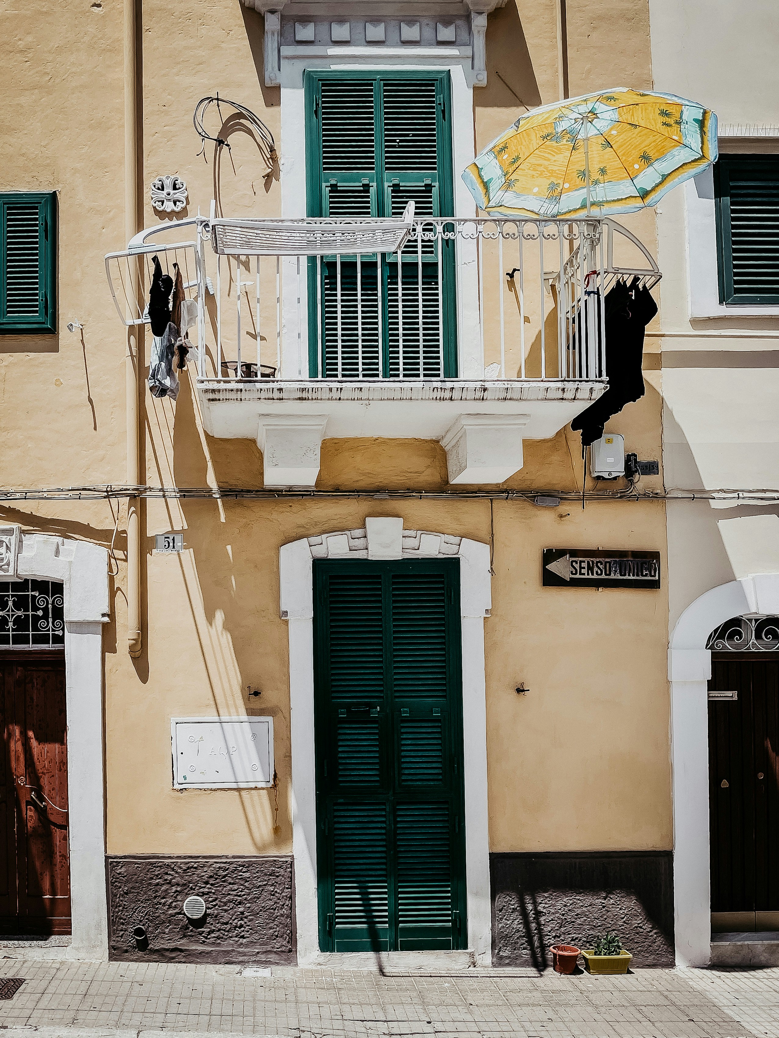 mediterranean home office wallpaper, wallpaper, Affordable Mediterranean Rugs: Style Your Home Office 4