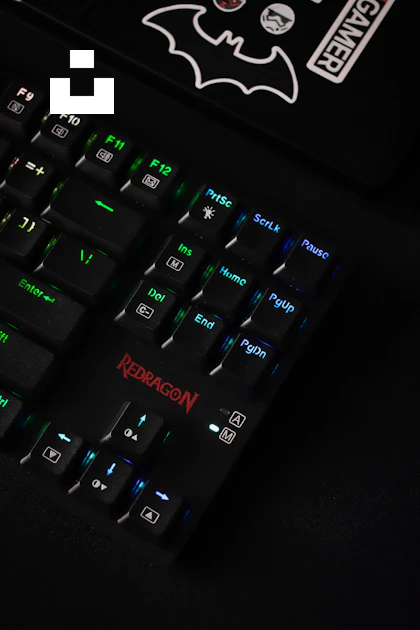 A keyboard with a keypad photo – Free Keyboard Image on Unsplash