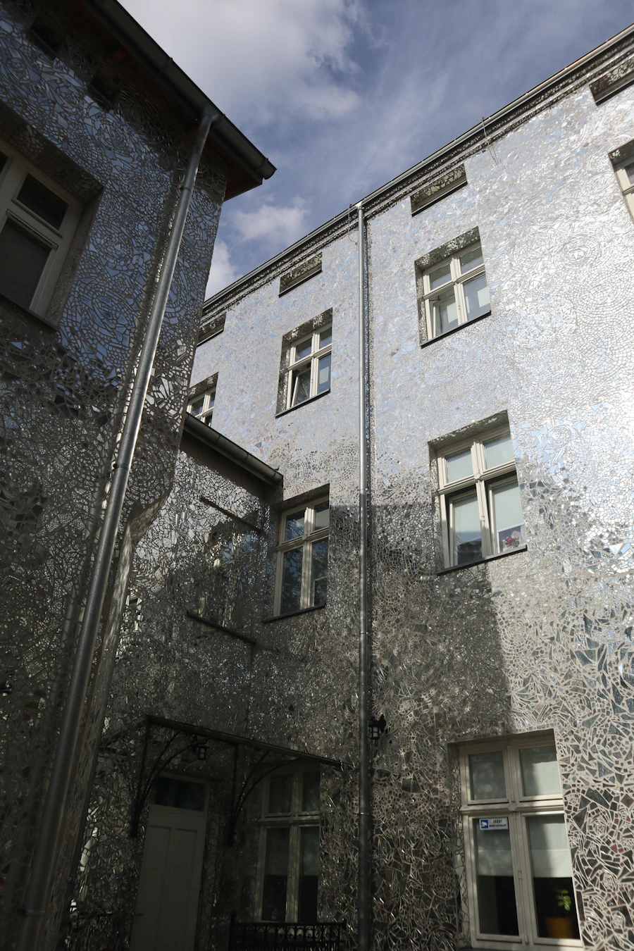 Mirrored courtyard at Pasaż Róży in Łódź