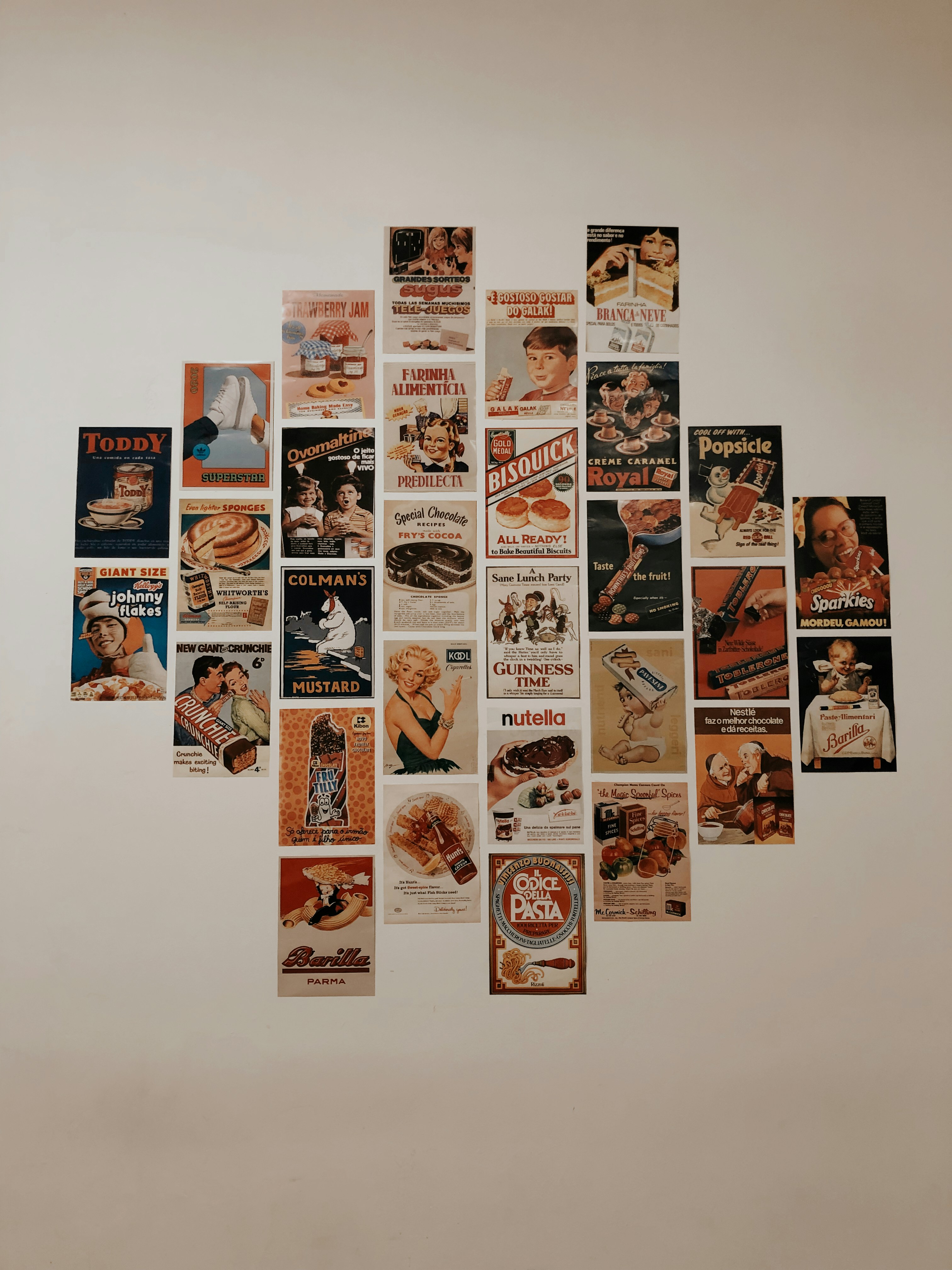vintage gym wallpaper, wallpaper, Vintage Home Gym: Fitness in Small Spaces 2
