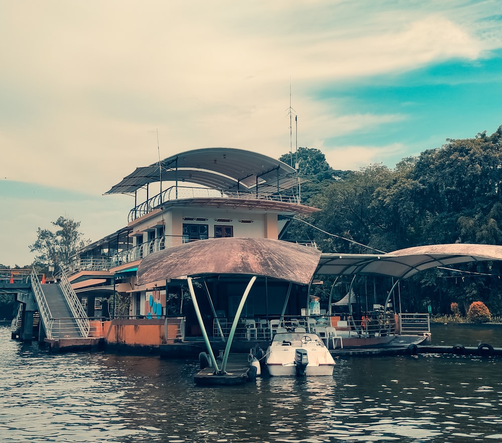 a boat docked at a pier