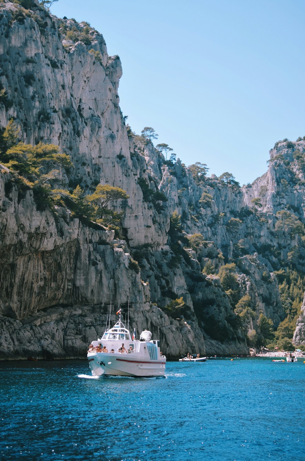 a boat sailing in the water