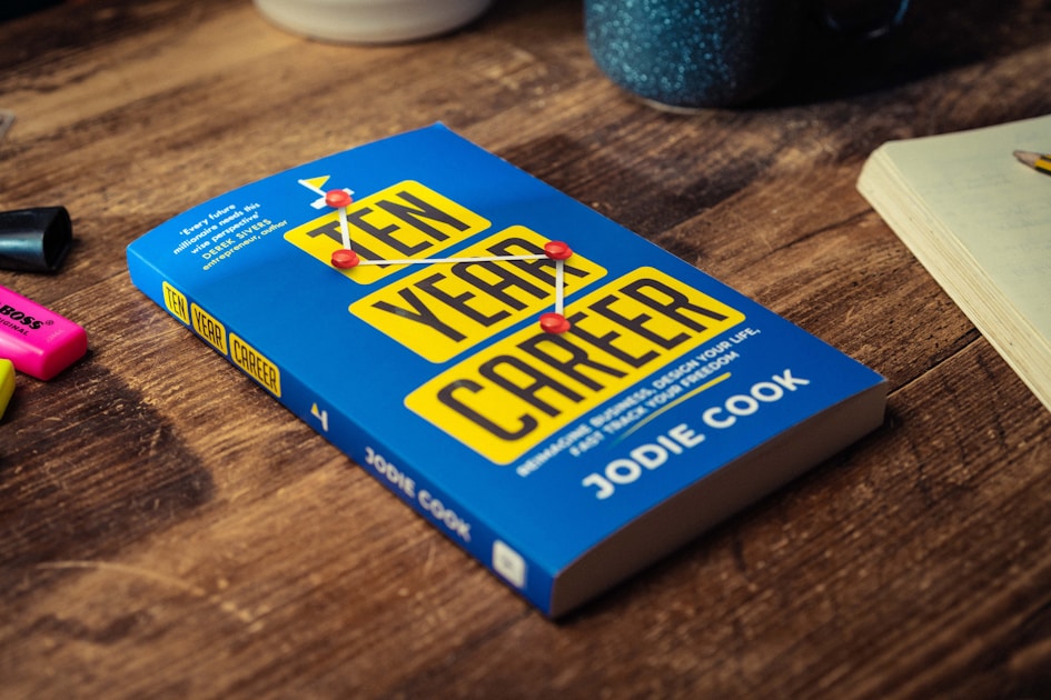 Are You a Job Hopper or a Career Builder? Find Out Your Real Career Change Style