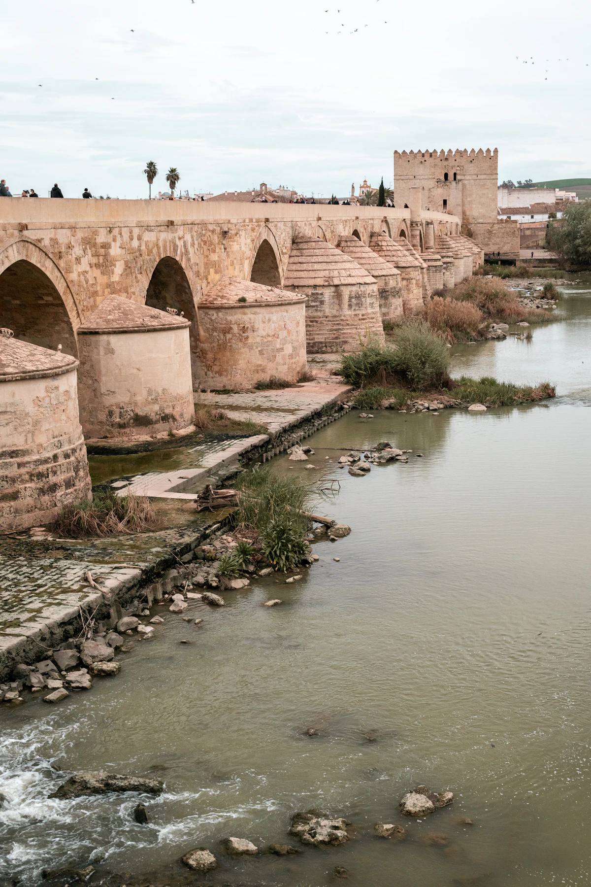 Puente Romano de Córdoba sobre el Guadalquivir